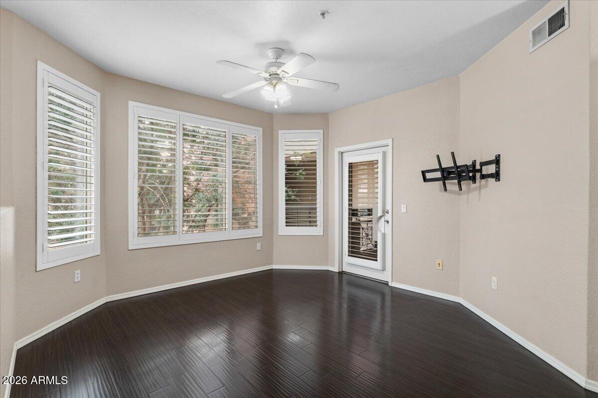 420 W 1ST Street 217