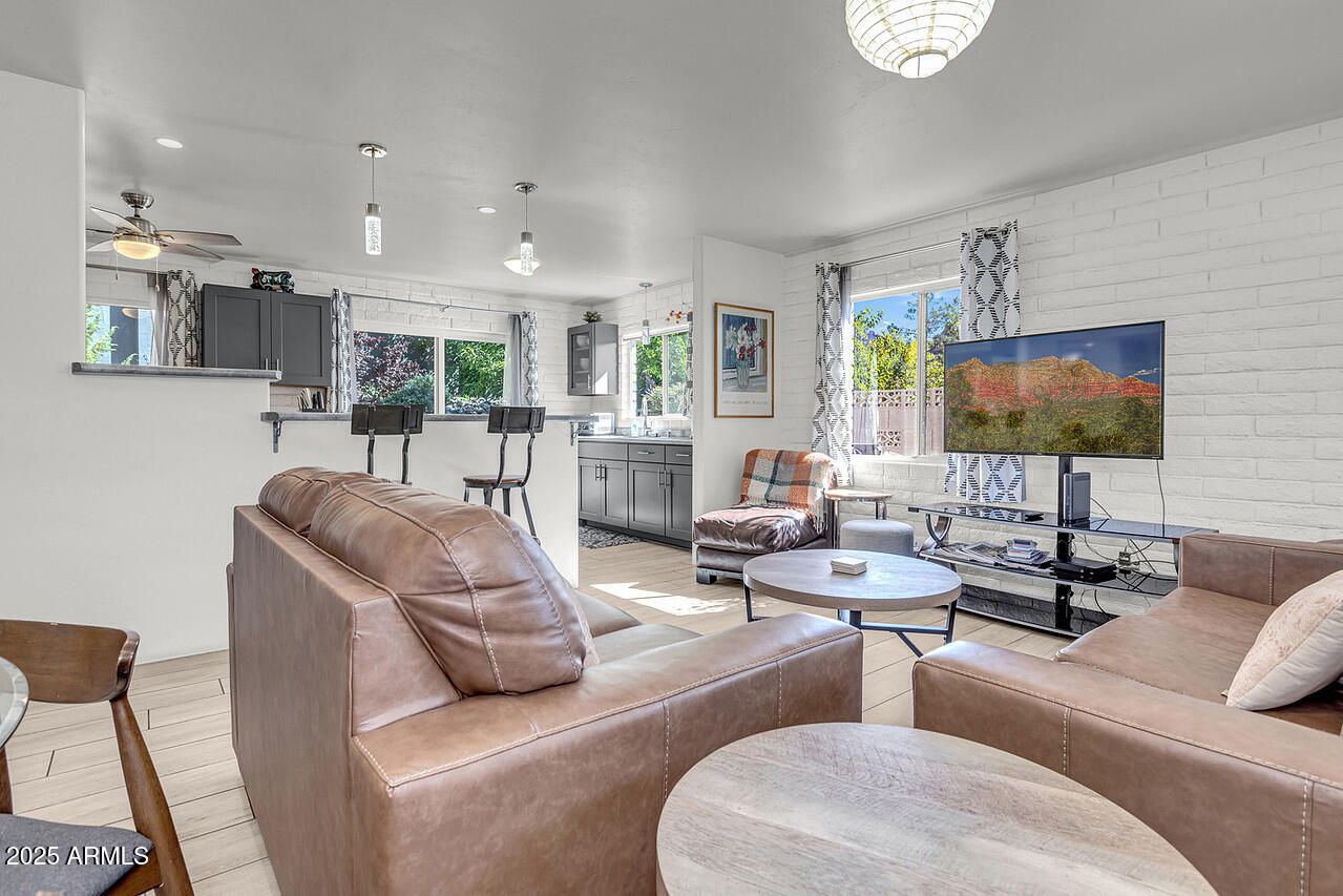 510 Sunset Lane