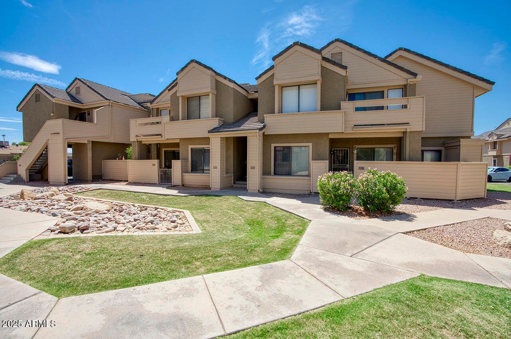 Photo of 2035 S Elm Street #138, Tempe, AZ 85282 (MLS # 6903307)