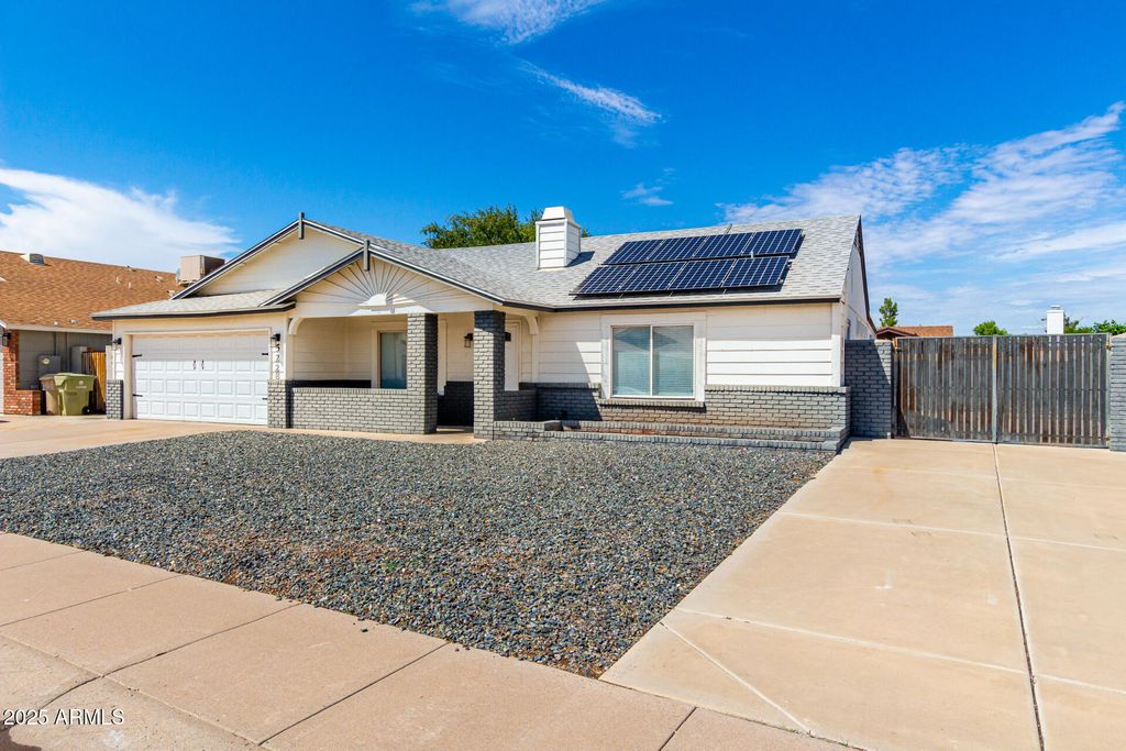 Photo of 5228 W Aster Drive, Glendale, AZ 85304 (MLS # 6922353)