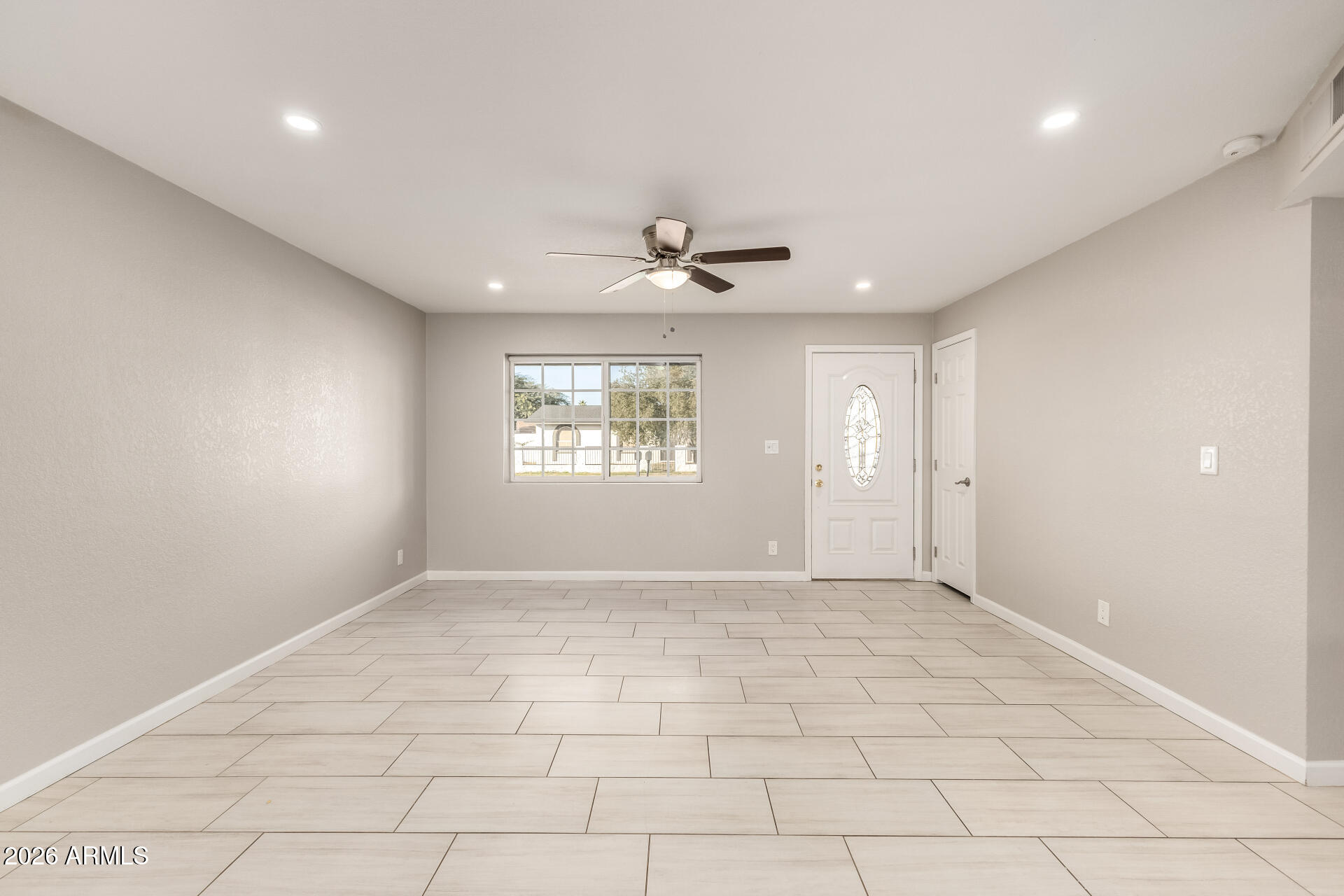 8111 E JEROME Avenue