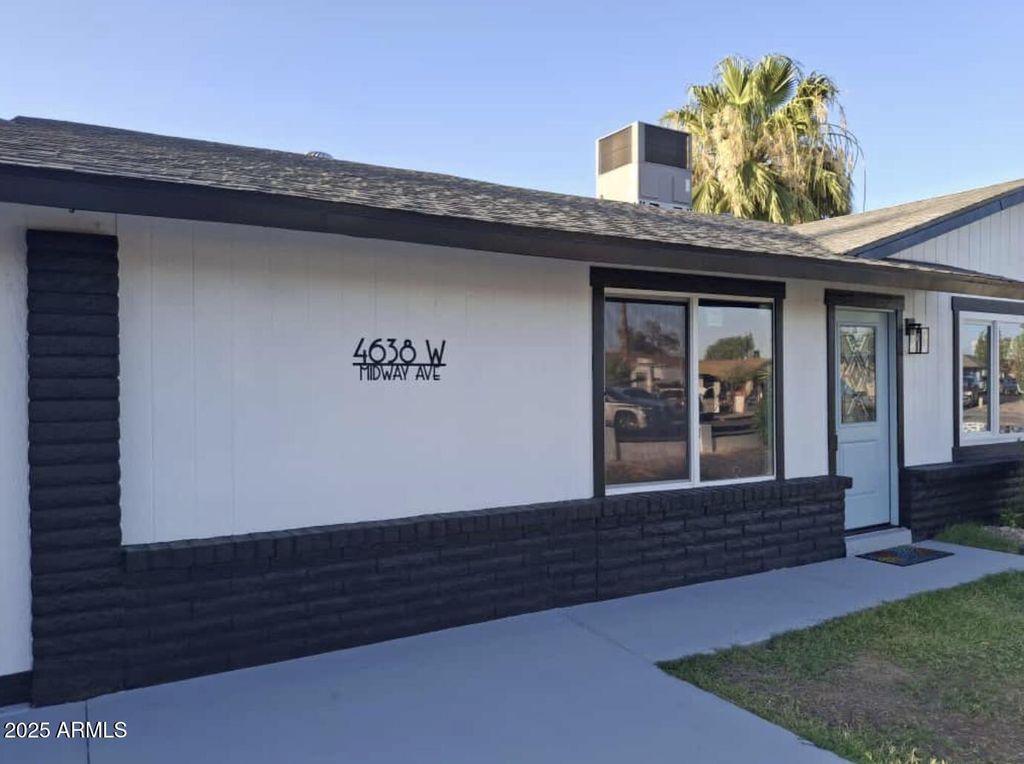 Photo of 4638 W Midway Avenue, Glendale, AZ 85301 (MLS # 6982492)