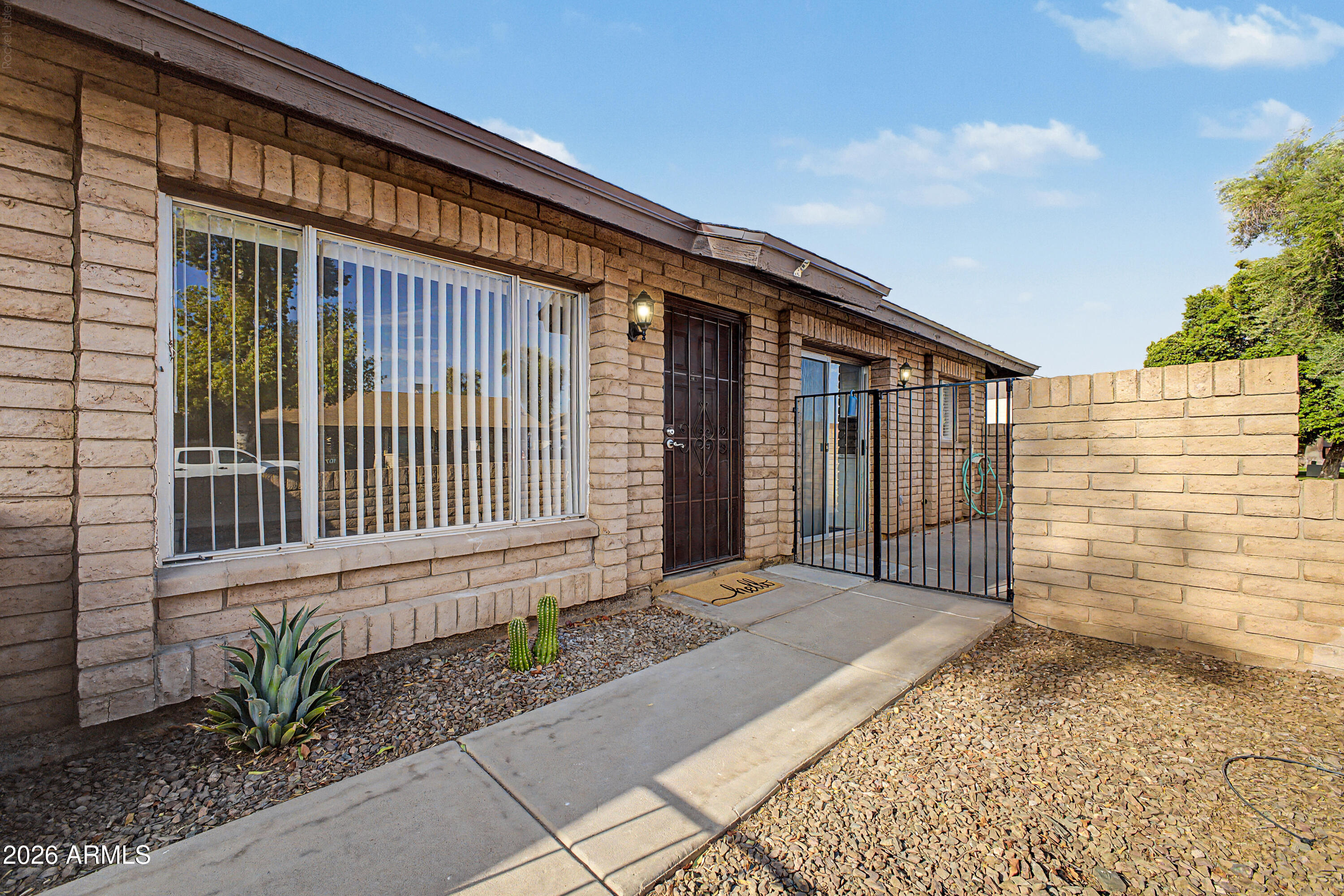108 W LOMA VISTA Drive 101