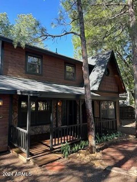 A home in Pinetop-Lakeside