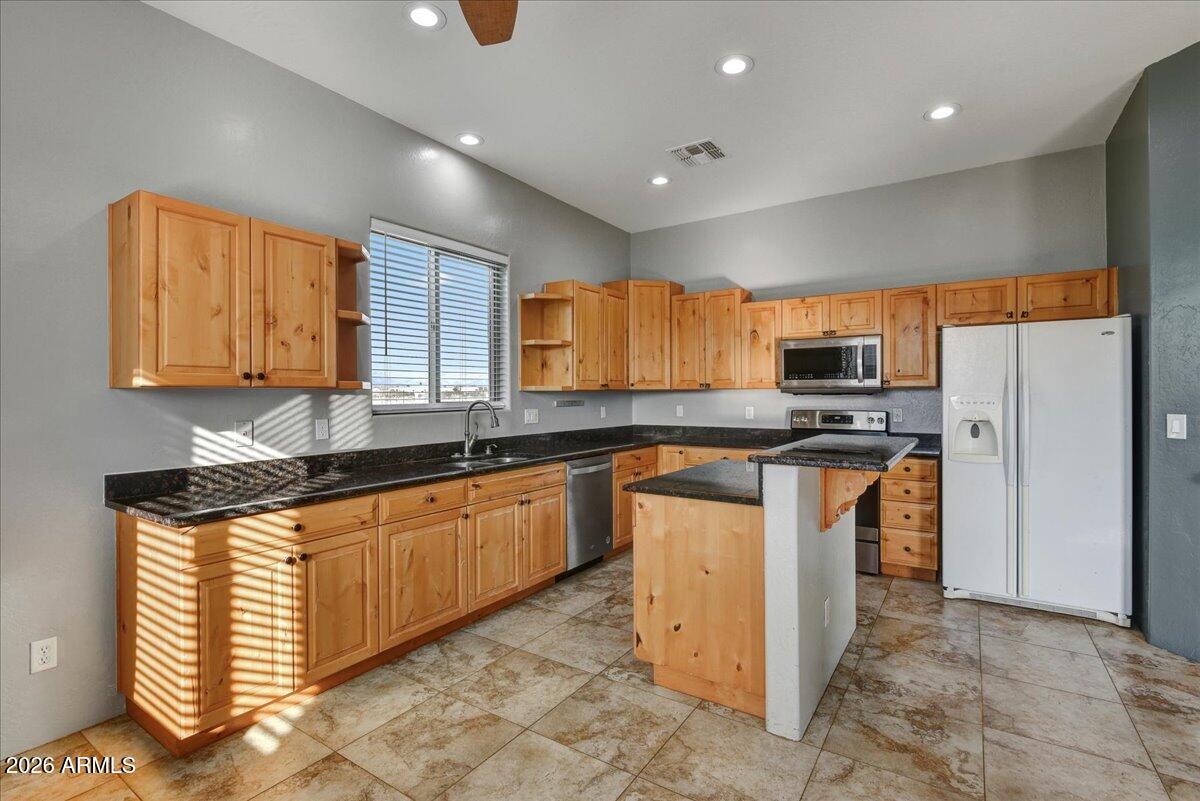 25535 W HUNTER Drive