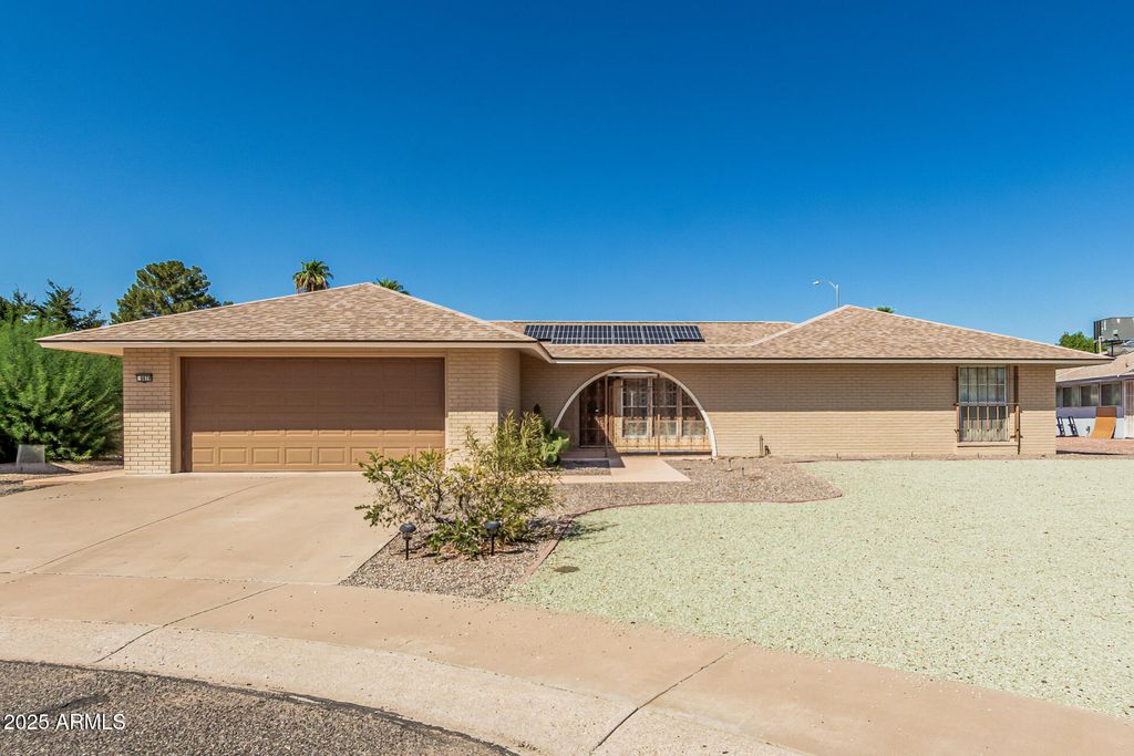 Photo of 9870 W Comstock Court, Sun City, AZ 85373 (MLS # 6929562)