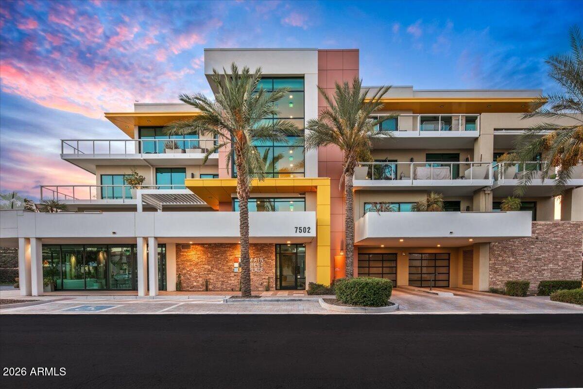 7502 E MAIN Street 4003