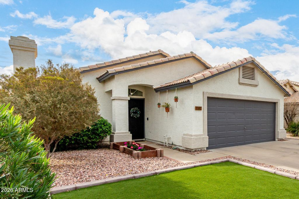 Photo of 1181 E Jupiter Place, Chandler, AZ 85225 (MLS # 6962914)