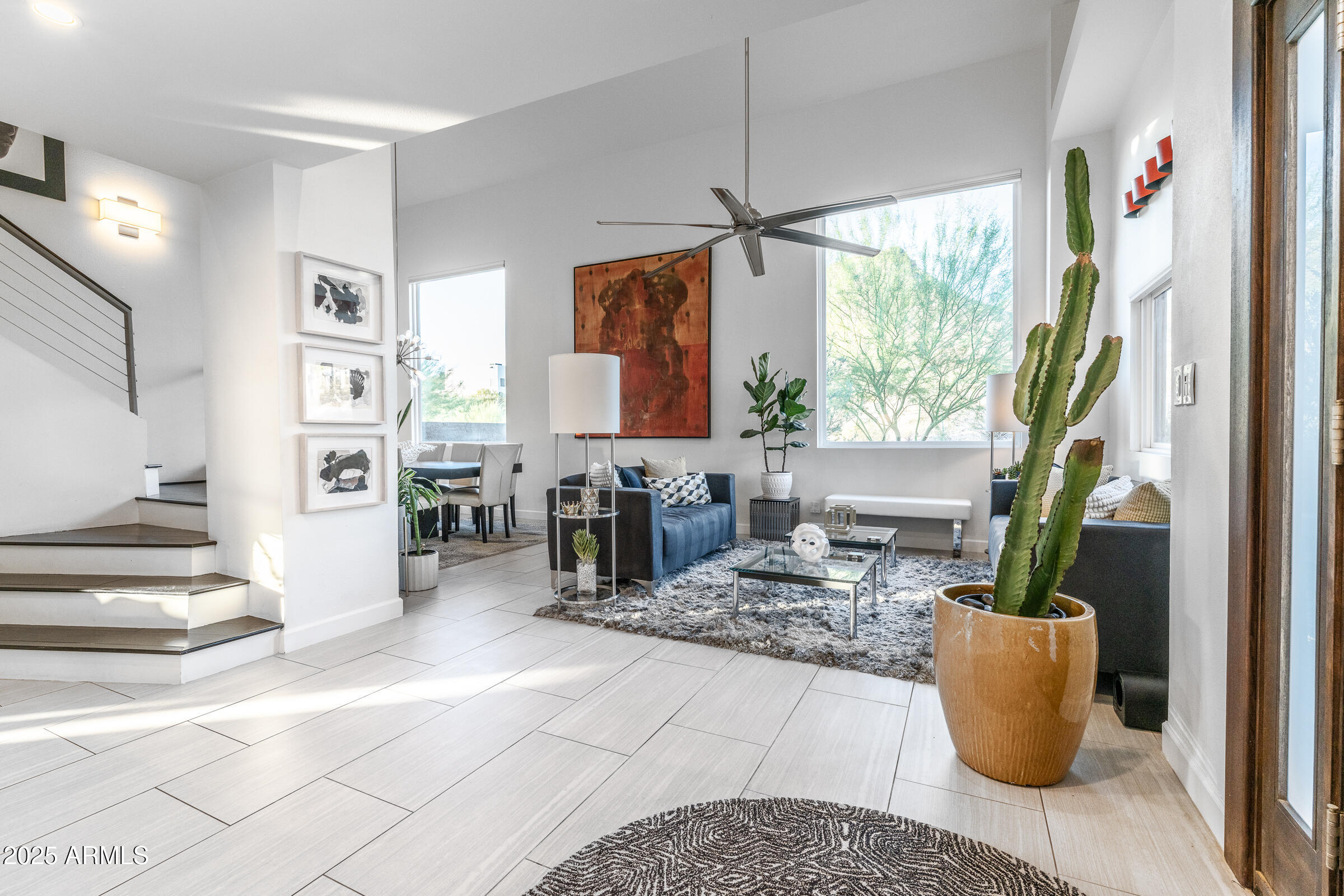 1136 E Forest Hills Drive