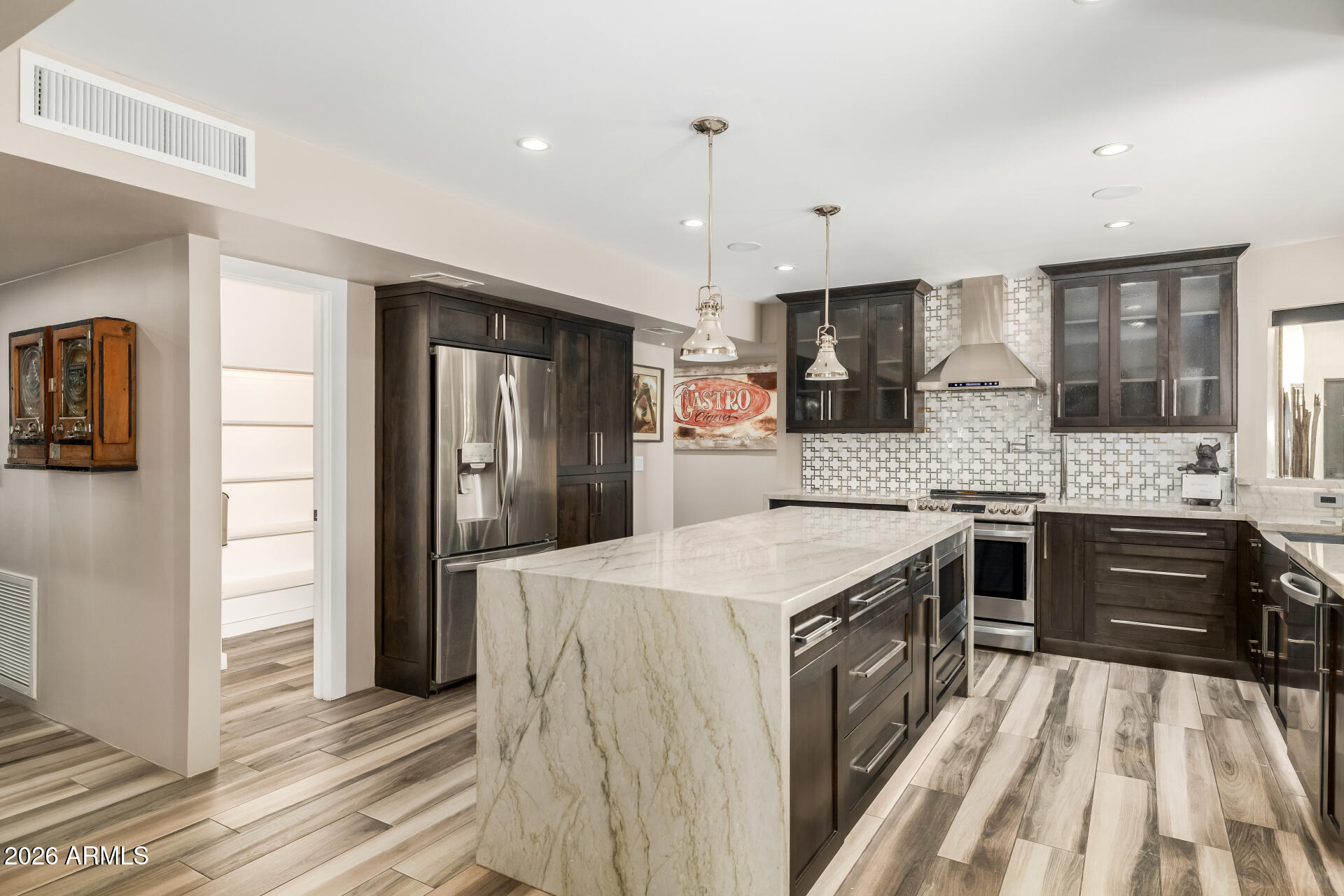 6515 W VILLA THERESA Drive