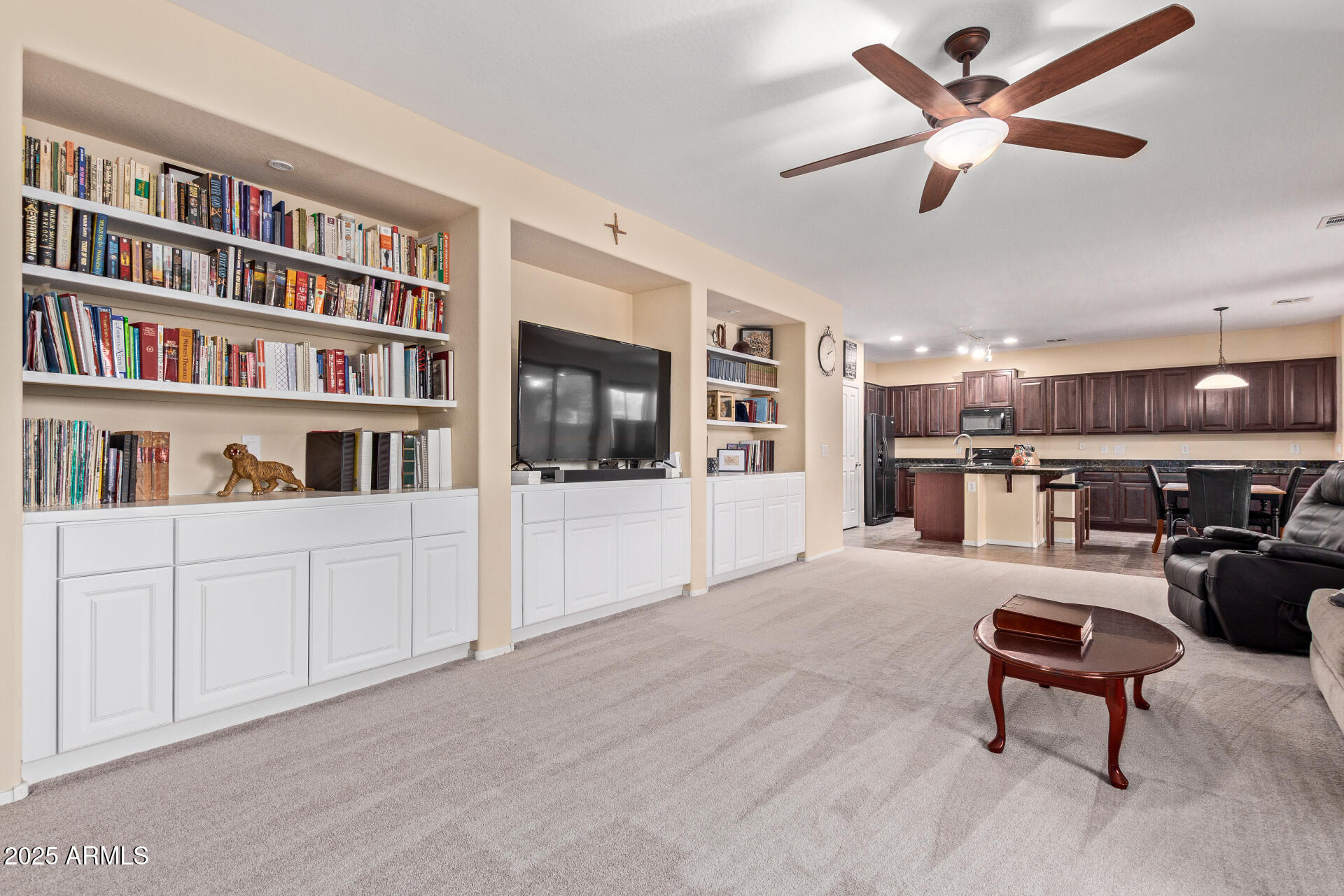 3879 E BRIDGEPORT Parkway