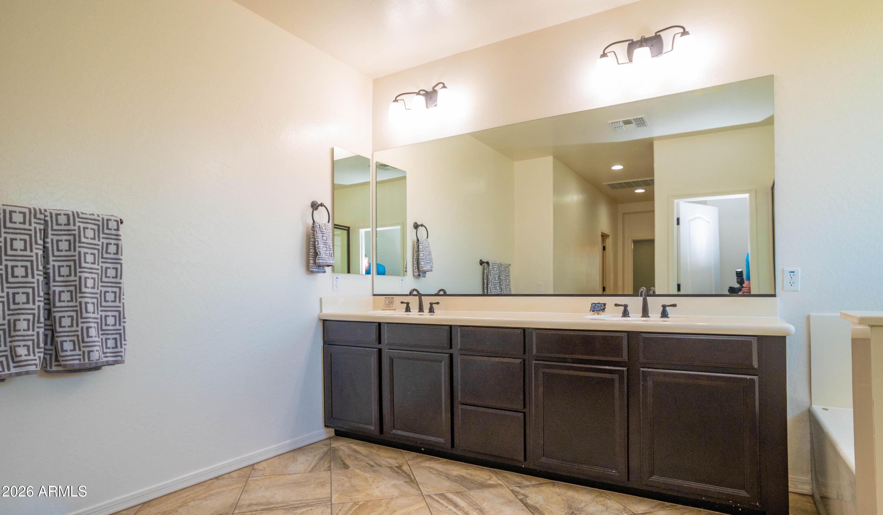 LYONS GATE PHASE 7 - Residential