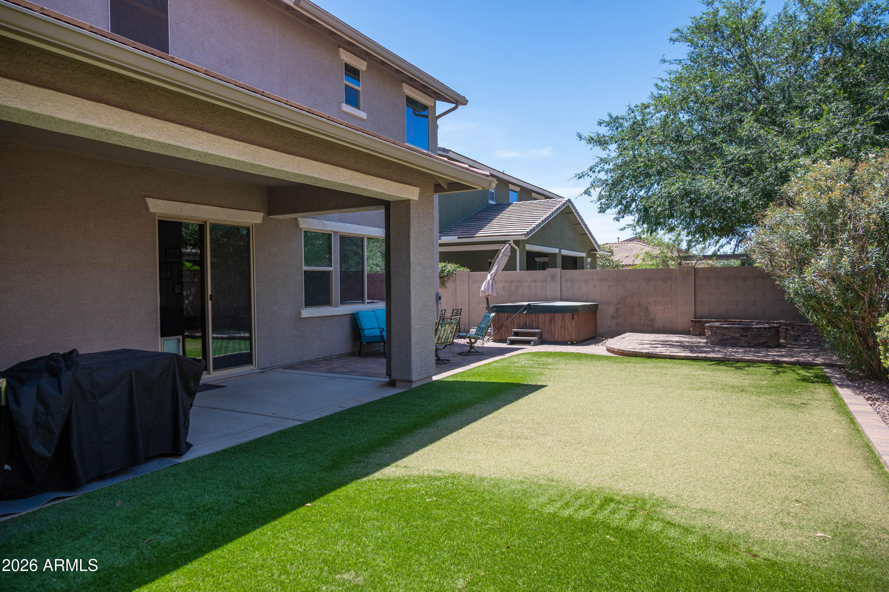 LYONS GATE PHASE 7 - Residential