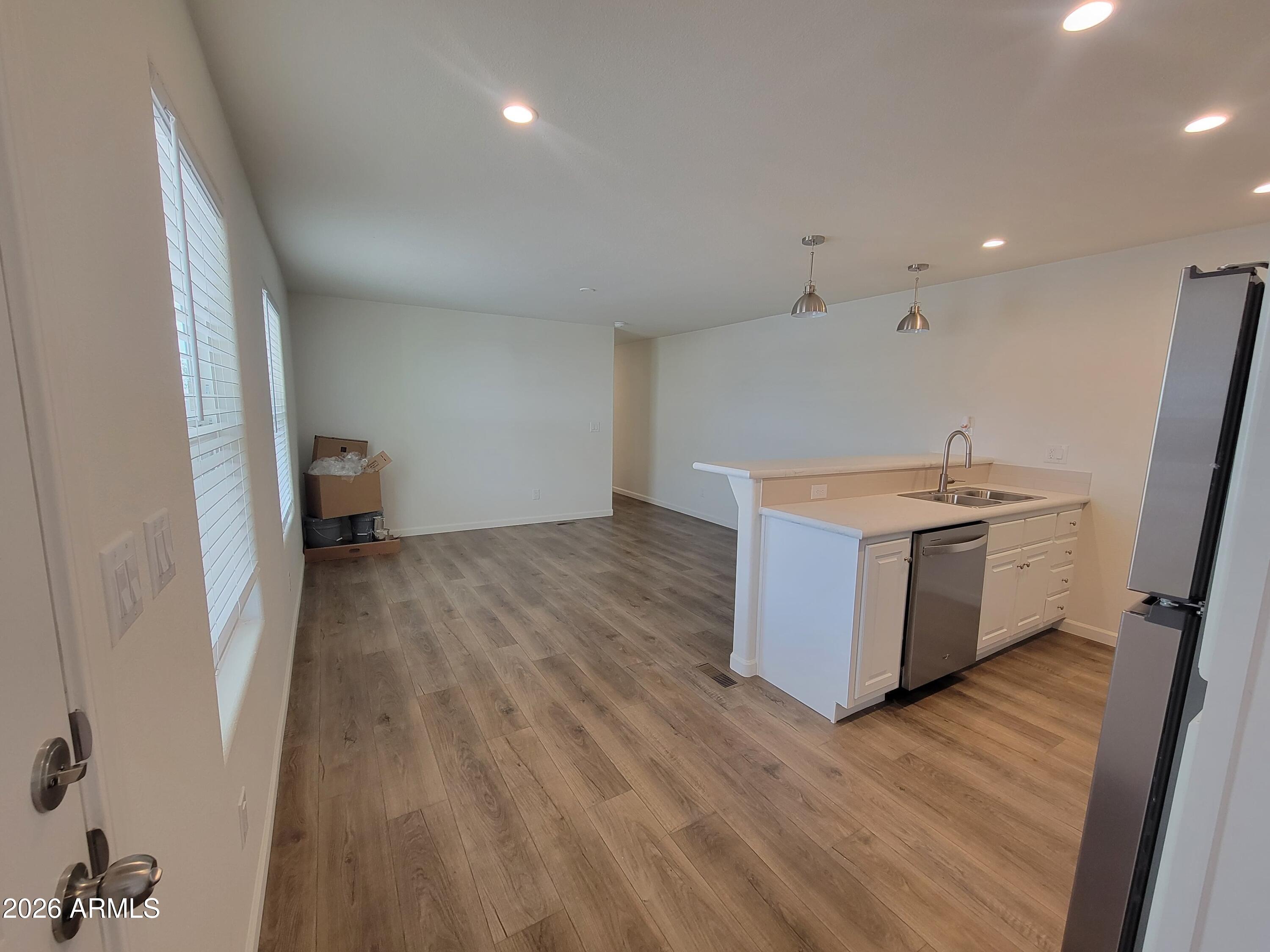 5000 N La Cholla Boulevard 28