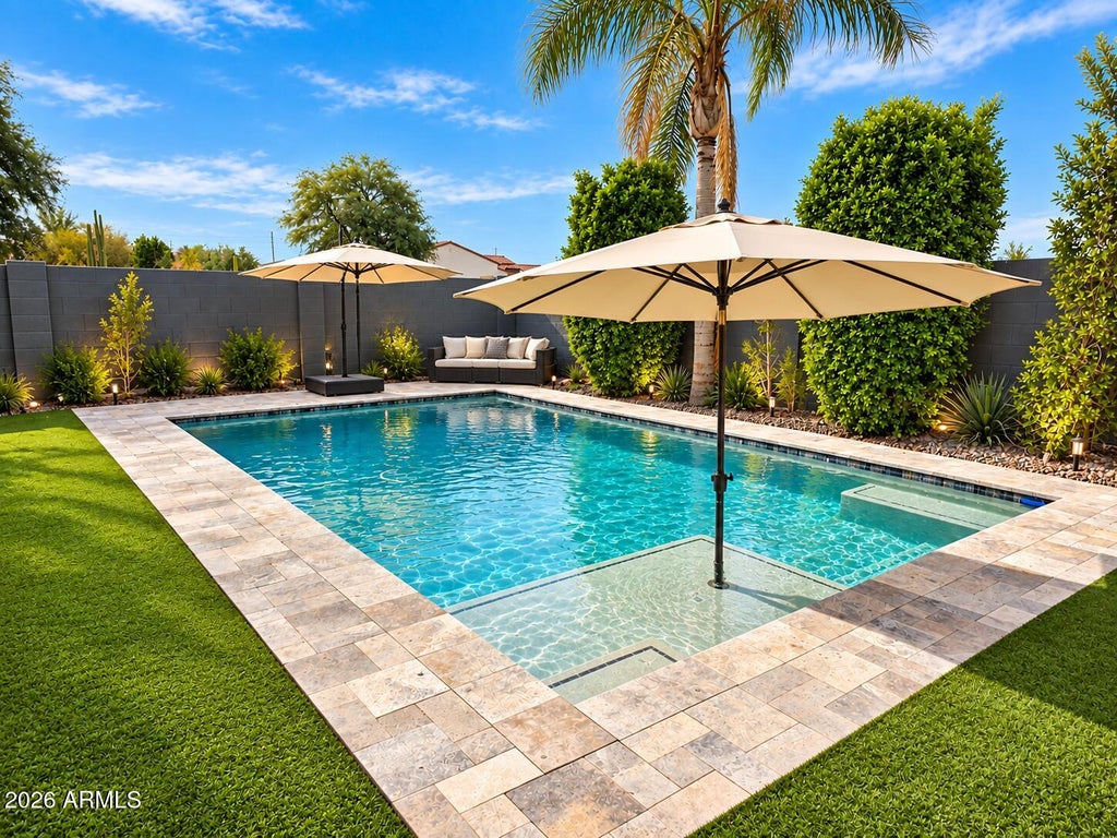 Photo of 2362 W Remington Drive, Chandler, AZ 85286 (MLS # 7086010)