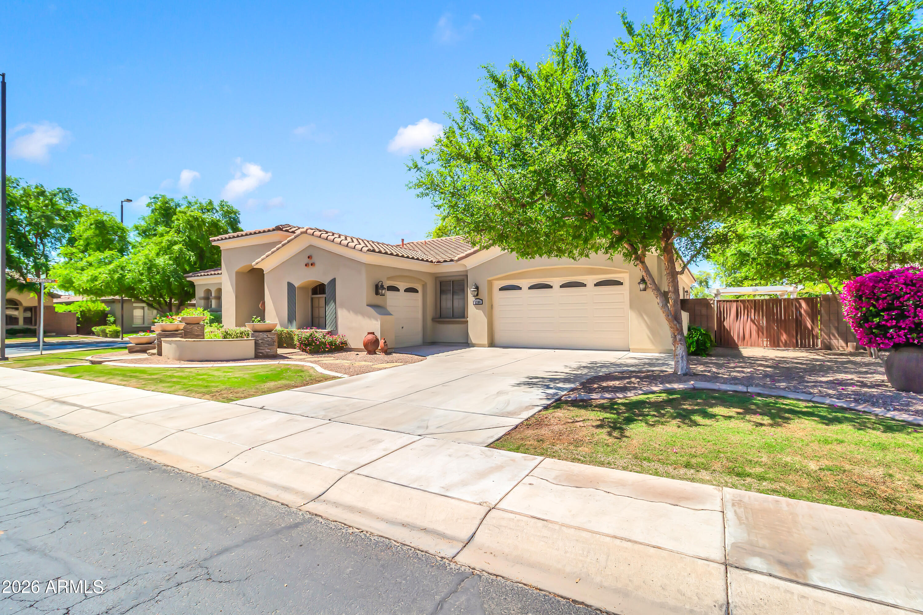 2290 S EMERSON Place