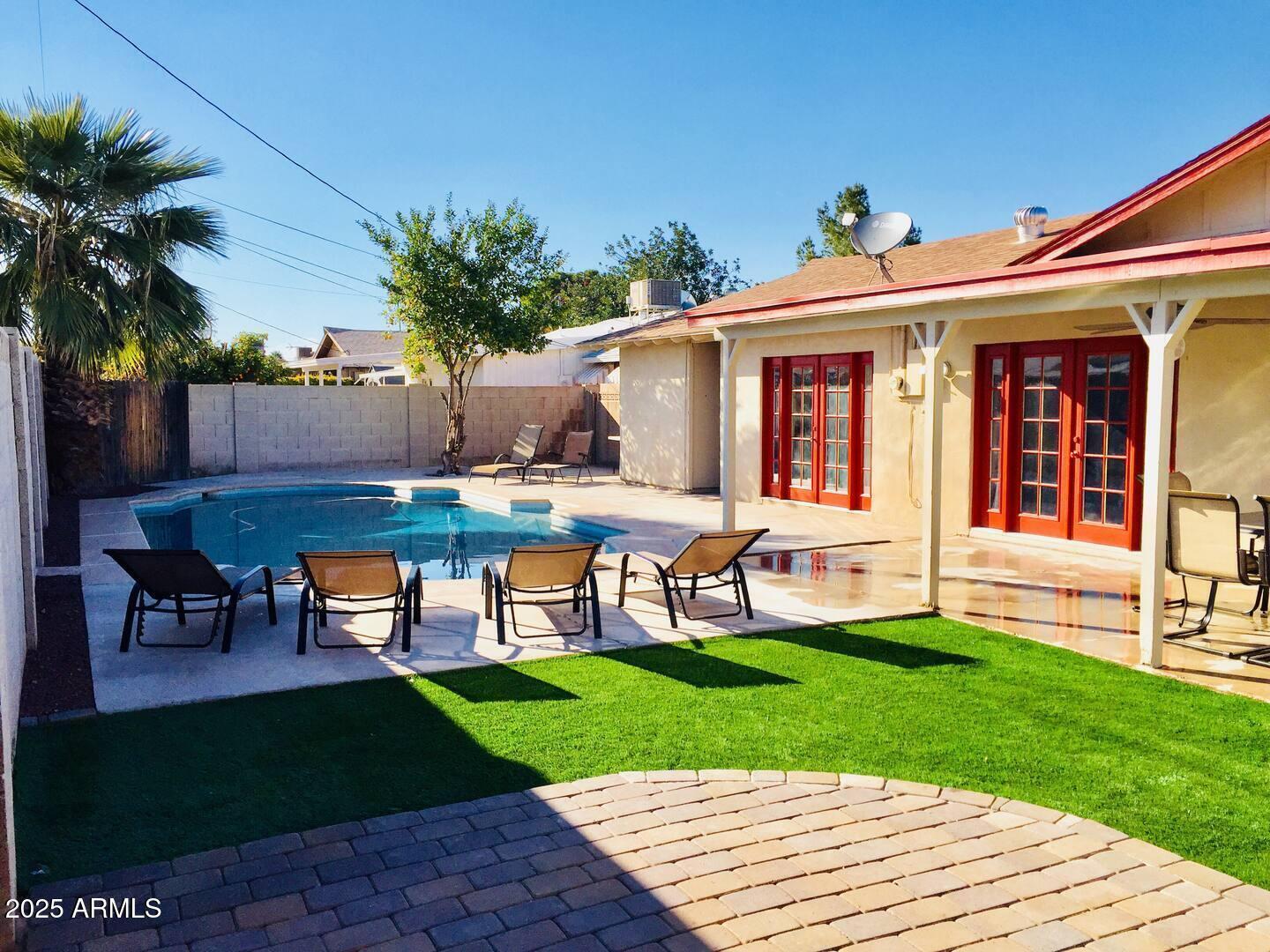 8447 E Sheridan Street