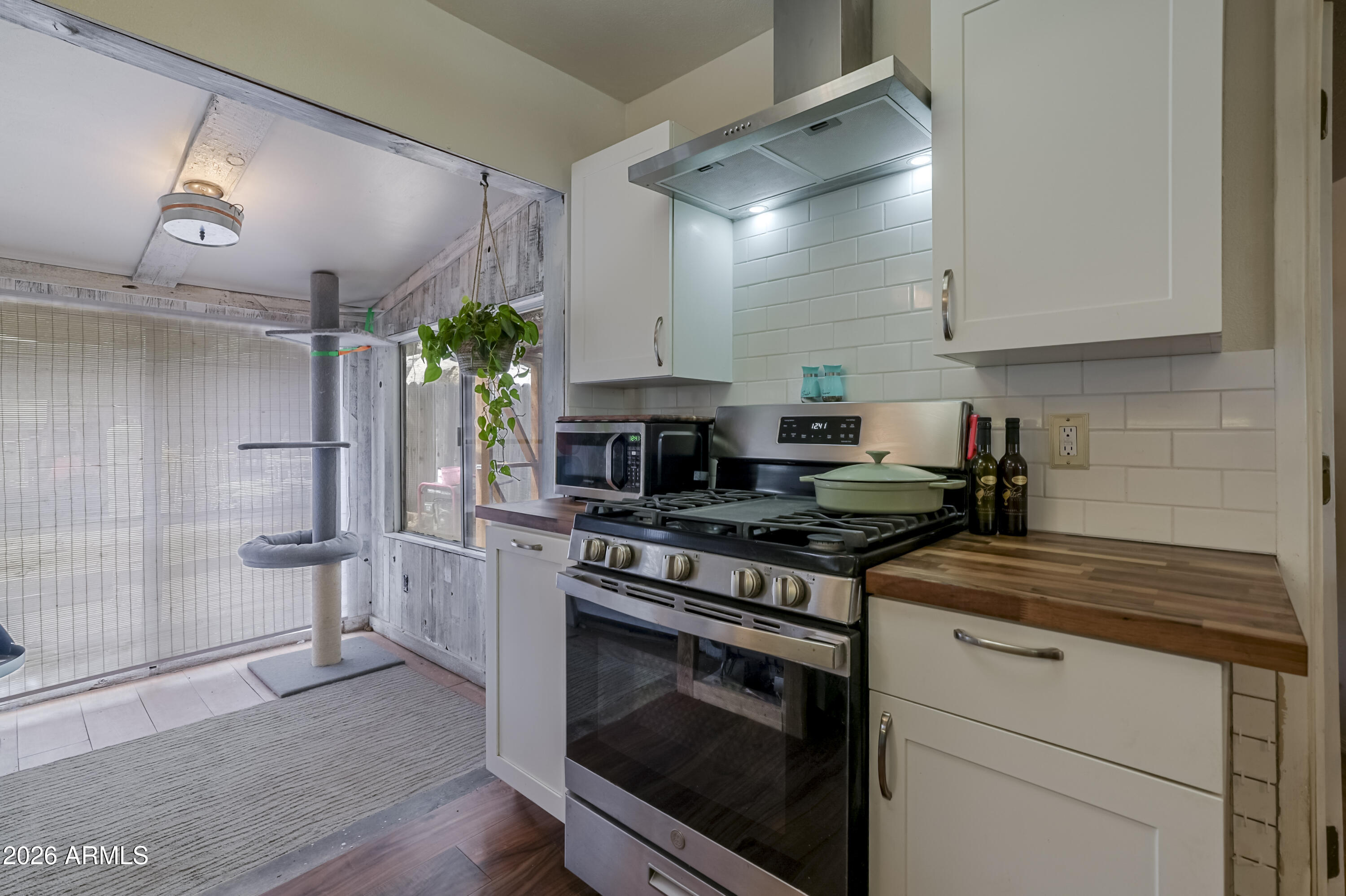 YARNELL HEIGHTS - Residential