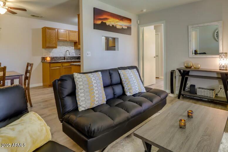 3511 E BASELINE Road 1104