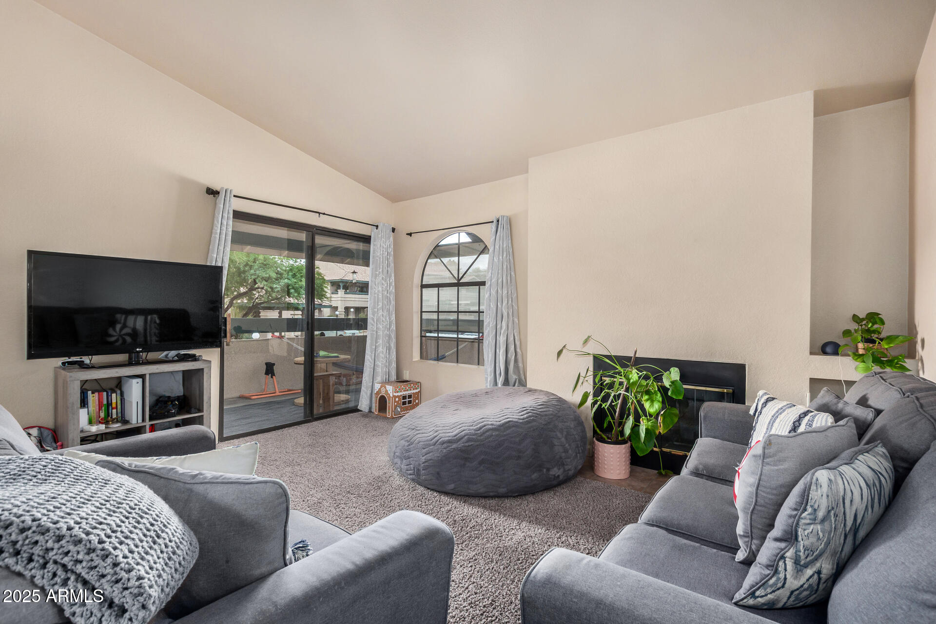 101 S PLAYERS CLUB Drive 22201