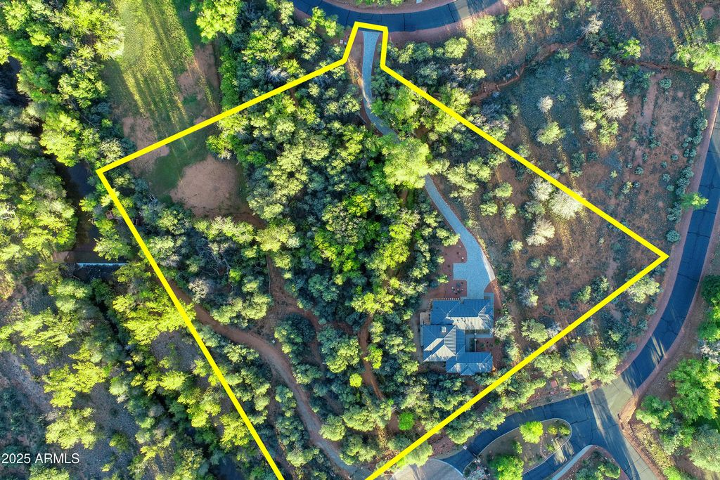 Photo of 25 Ravens Call Place, Sedona, AZ 86336 (MLS # 6937446)