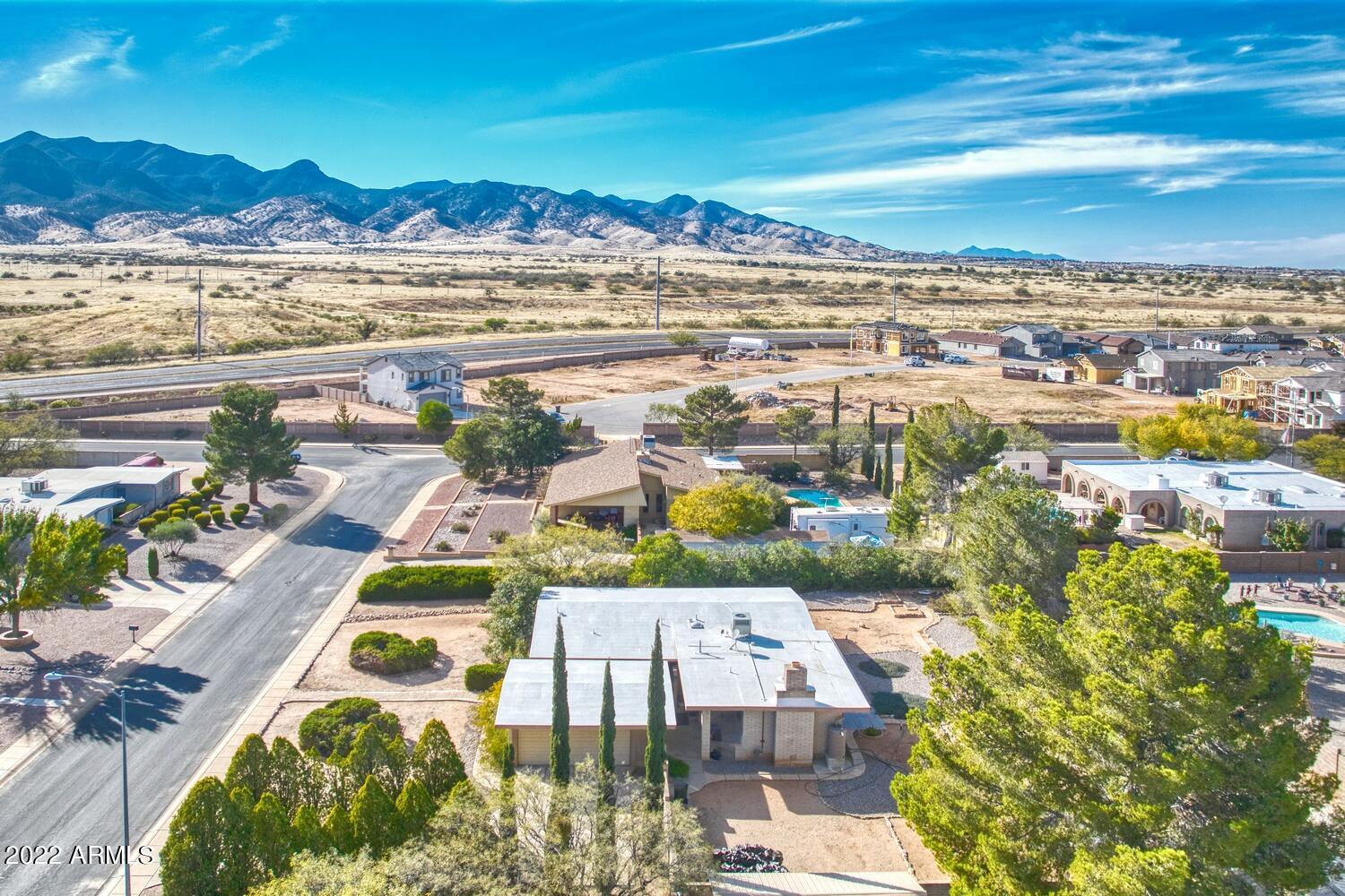 TOWN & COUNTRY ESTATES UNIT 11 - Residential