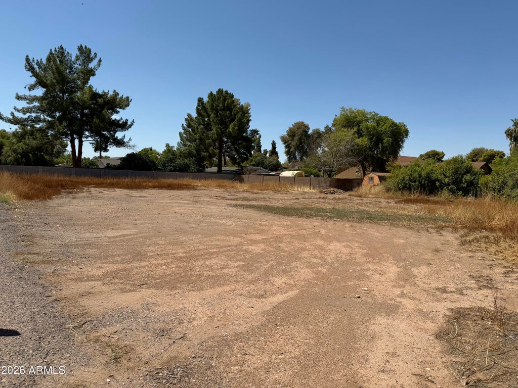 Photo of 1605 E Chandler Boulevard #26, Chandler, AZ 85225 (MLS # 7075051)