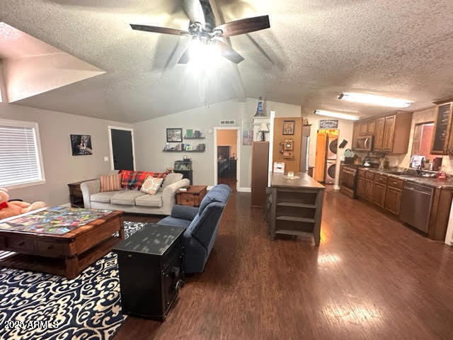 508 W FRONTIER Street