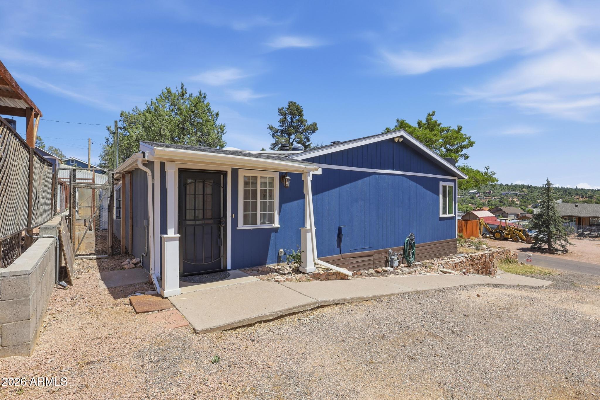 508 W FRONTIER Street