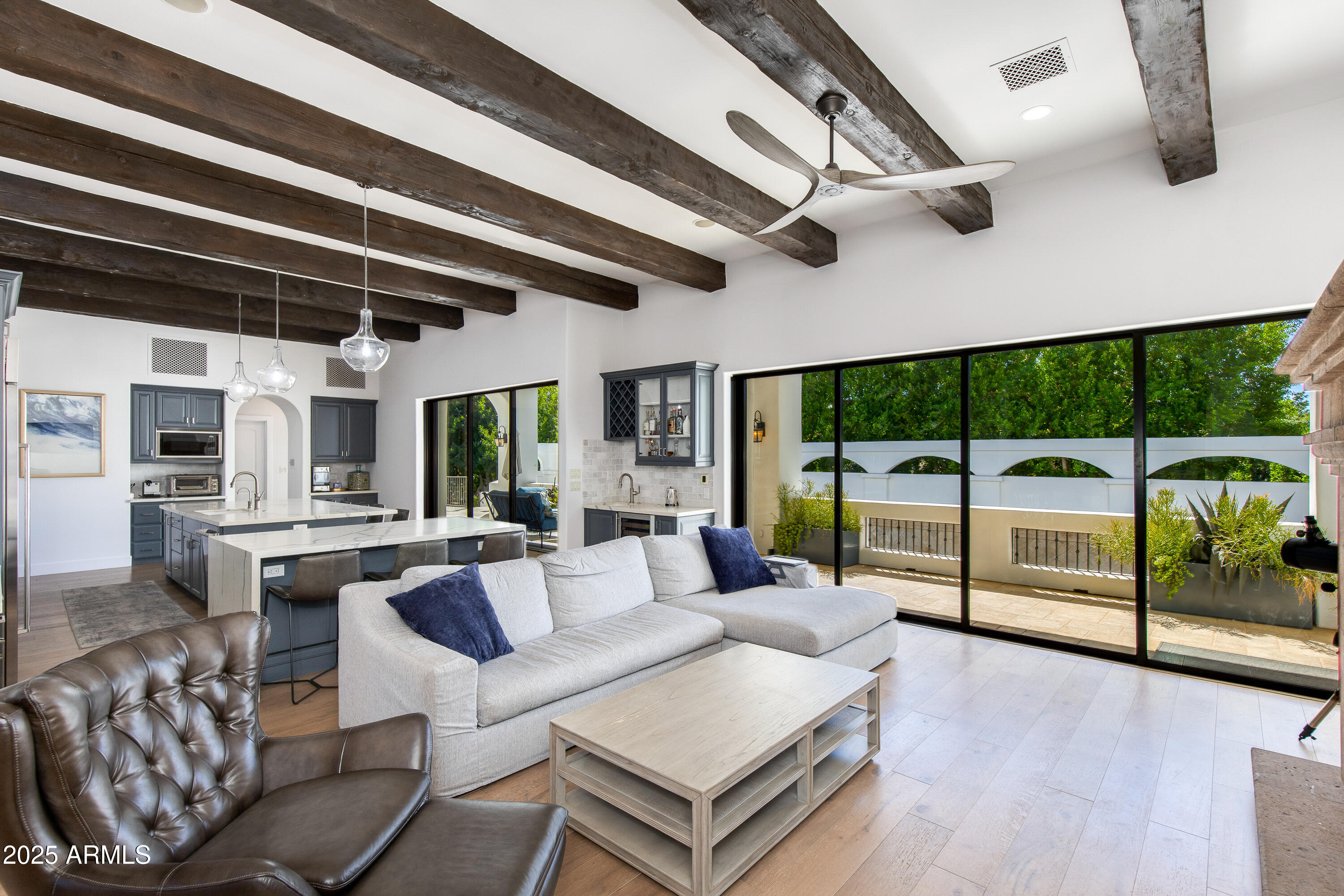 4725 N LAUNFAL Avenue