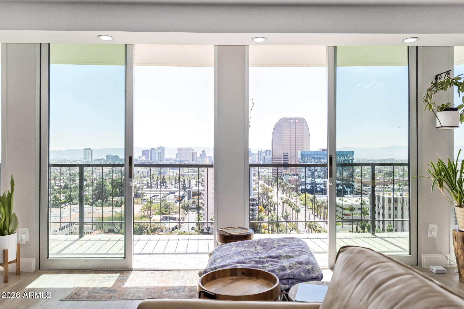 2323 N CENTRAL Avenue 1702