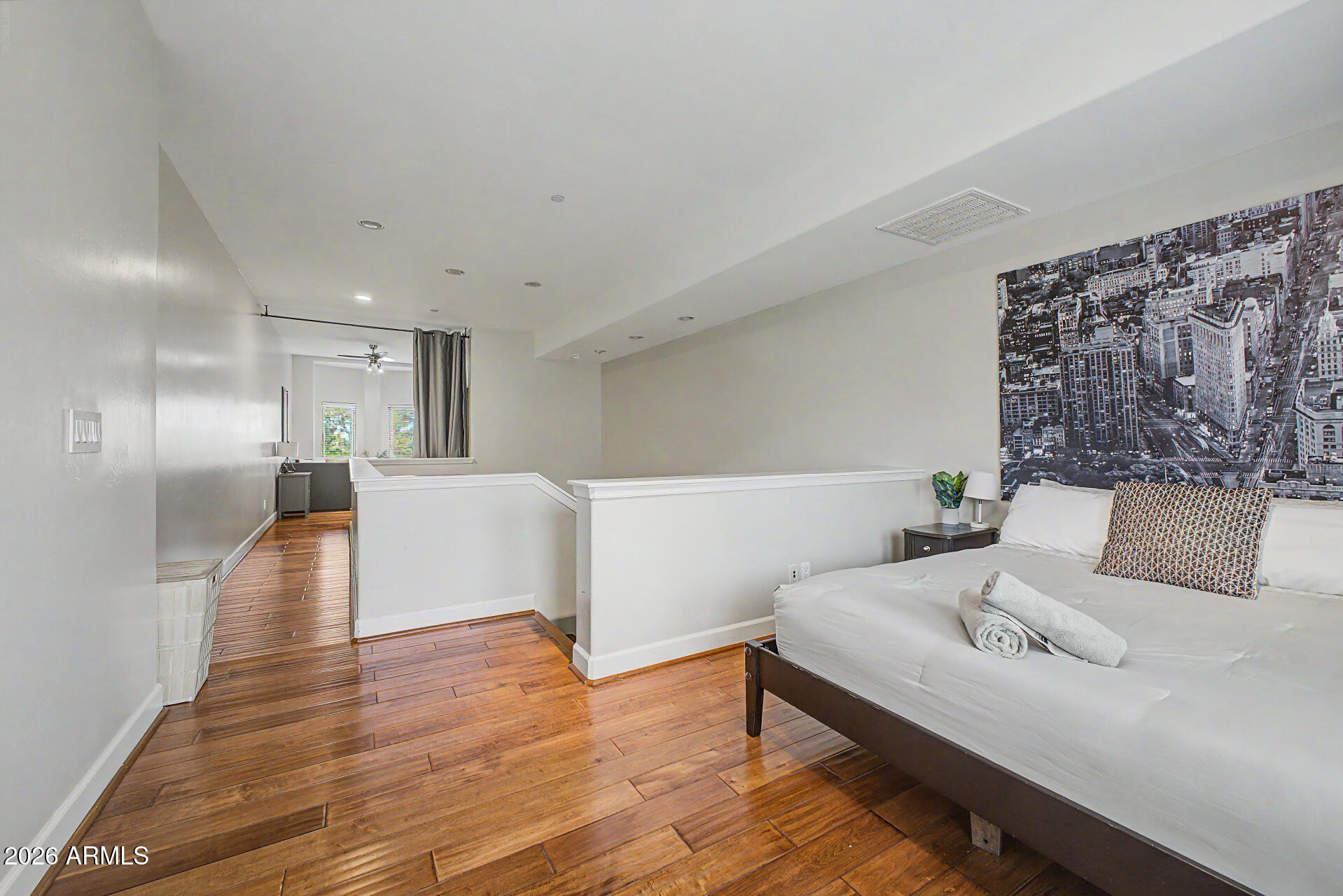 BROWNSTONE AT HYDE PARK 2ND AMD - Residential