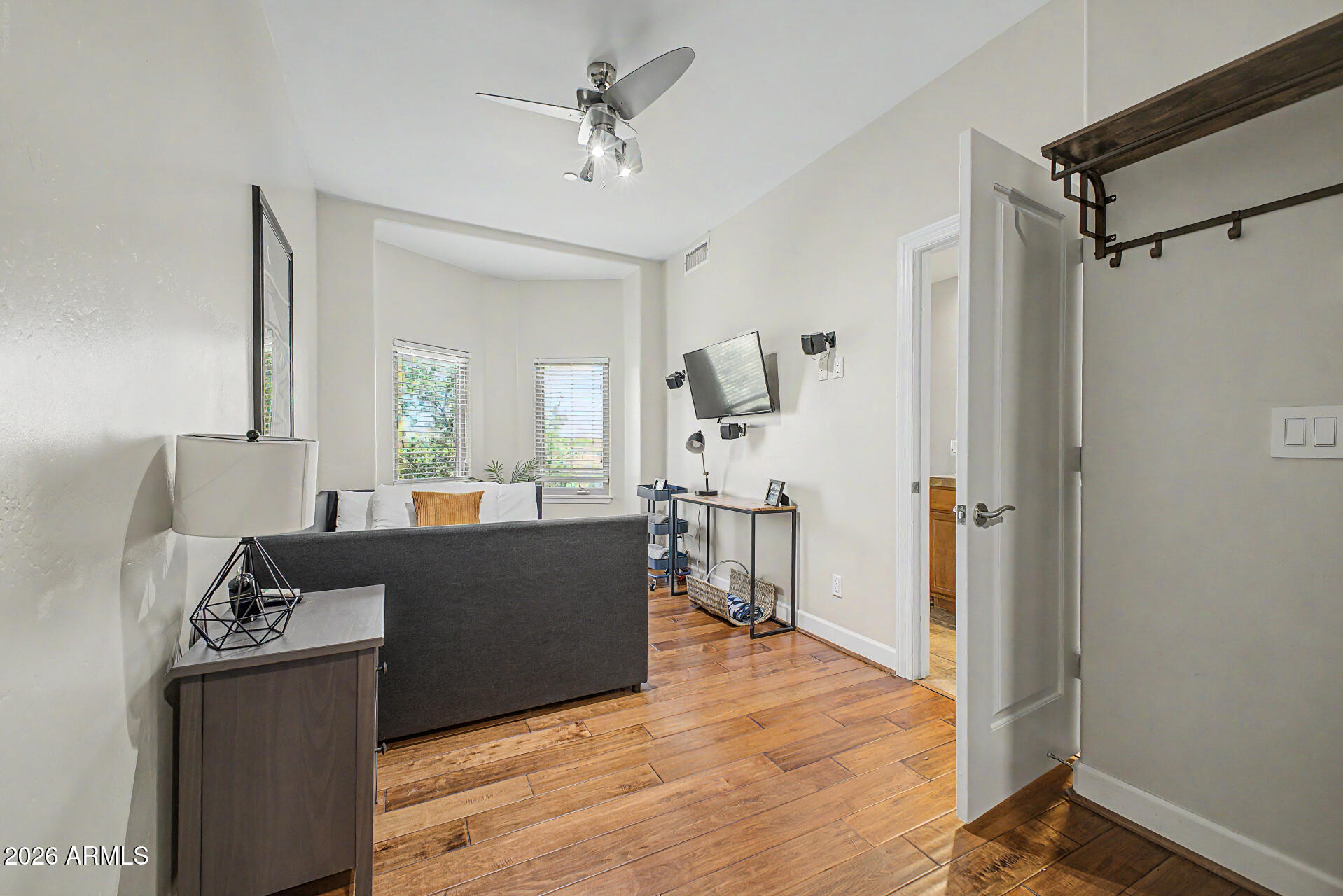 BROWNSTONE AT HYDE PARK 2ND AMD - Residential