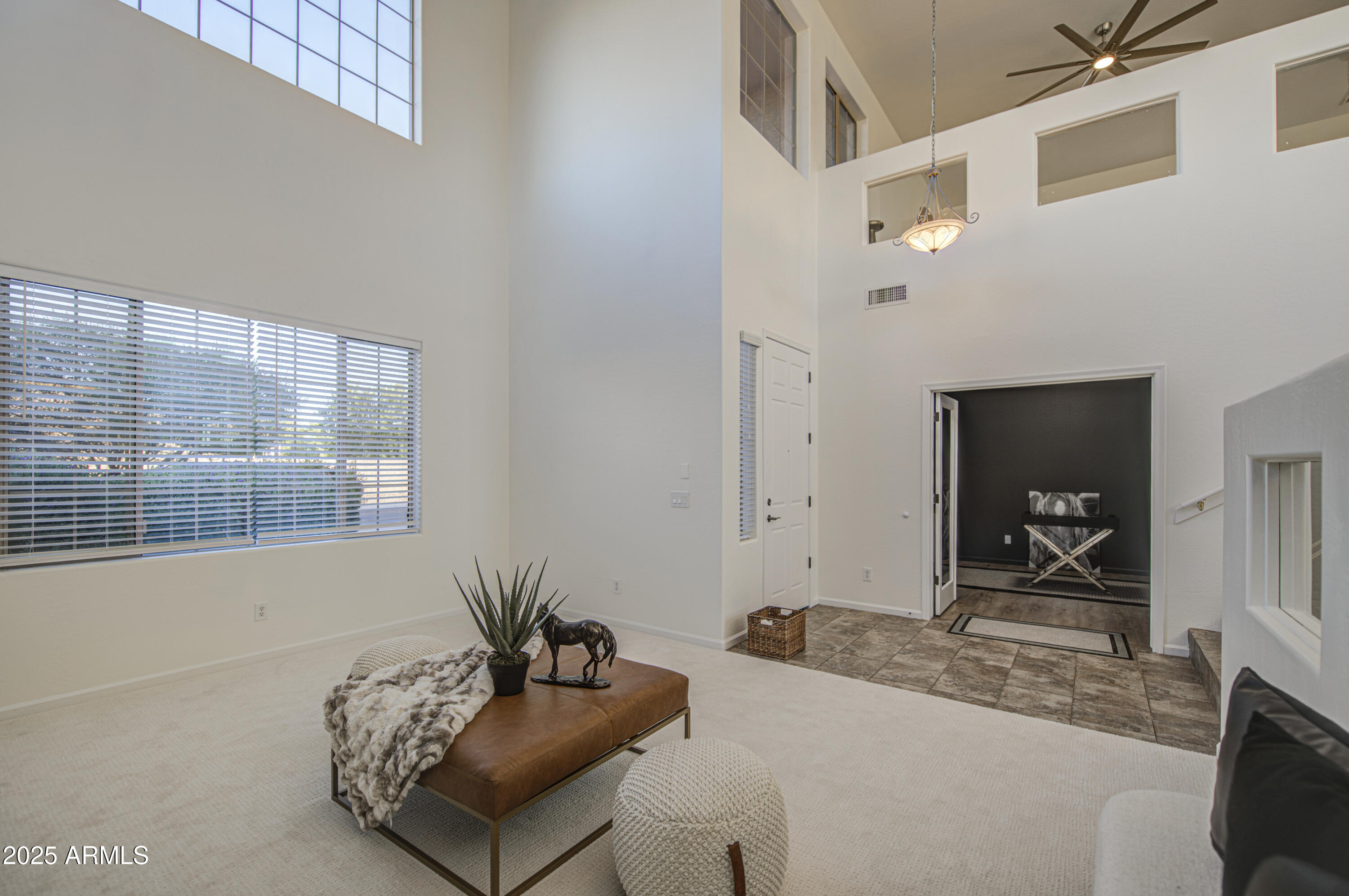 43324 W DESERT FAIRWAYS Drive