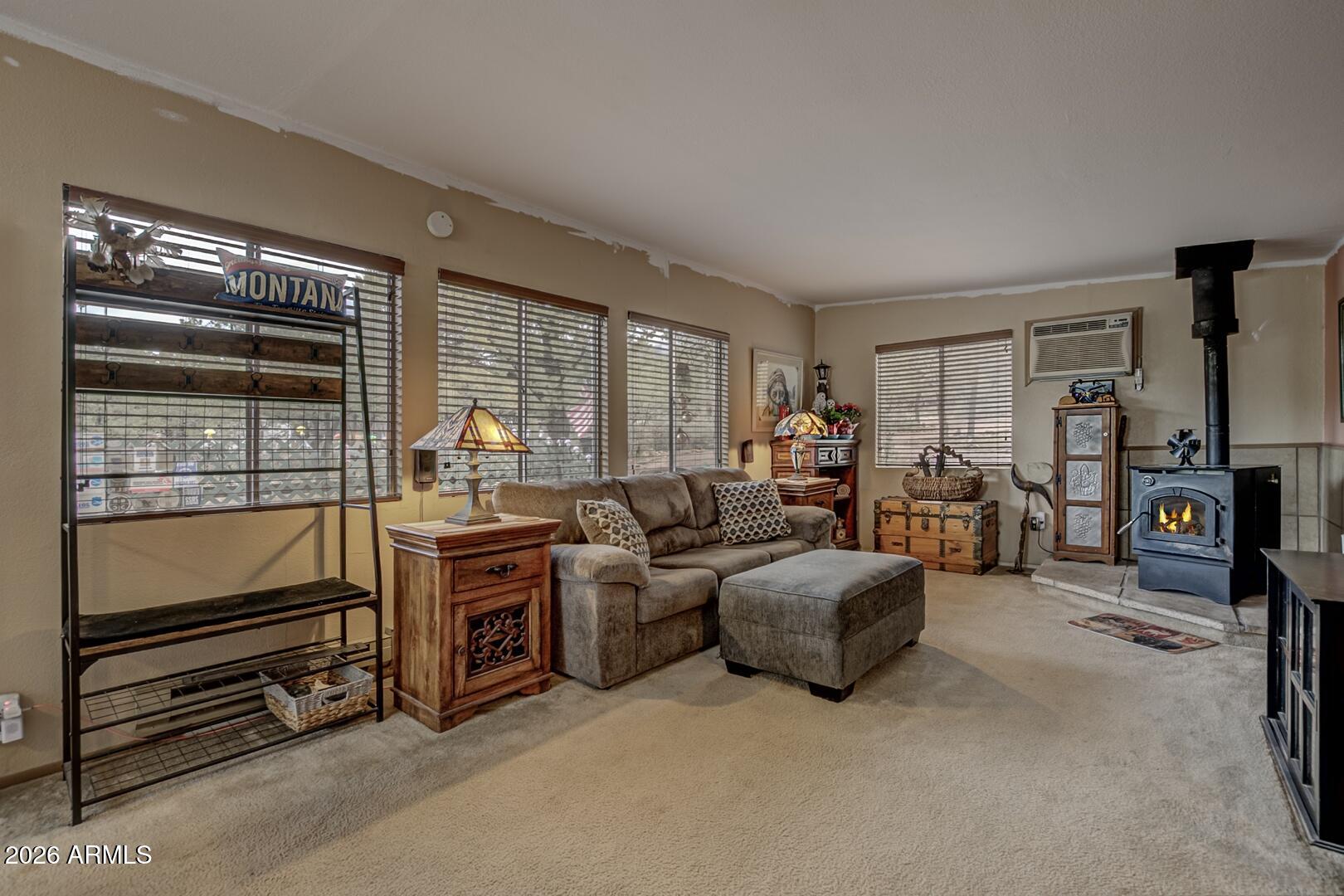 4120 N WHISPERING PINE Road