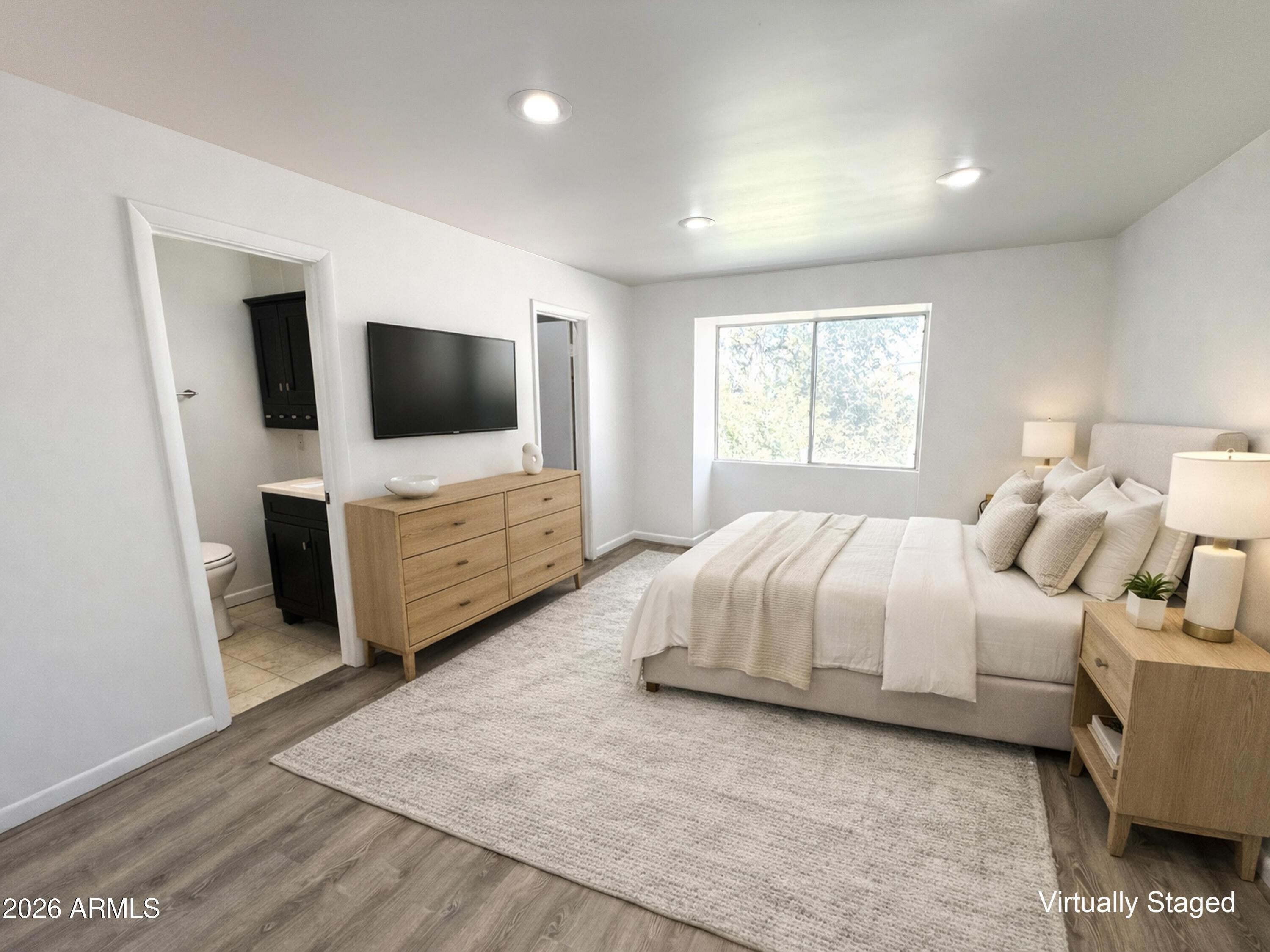 1016 E Osborn Road Unit F