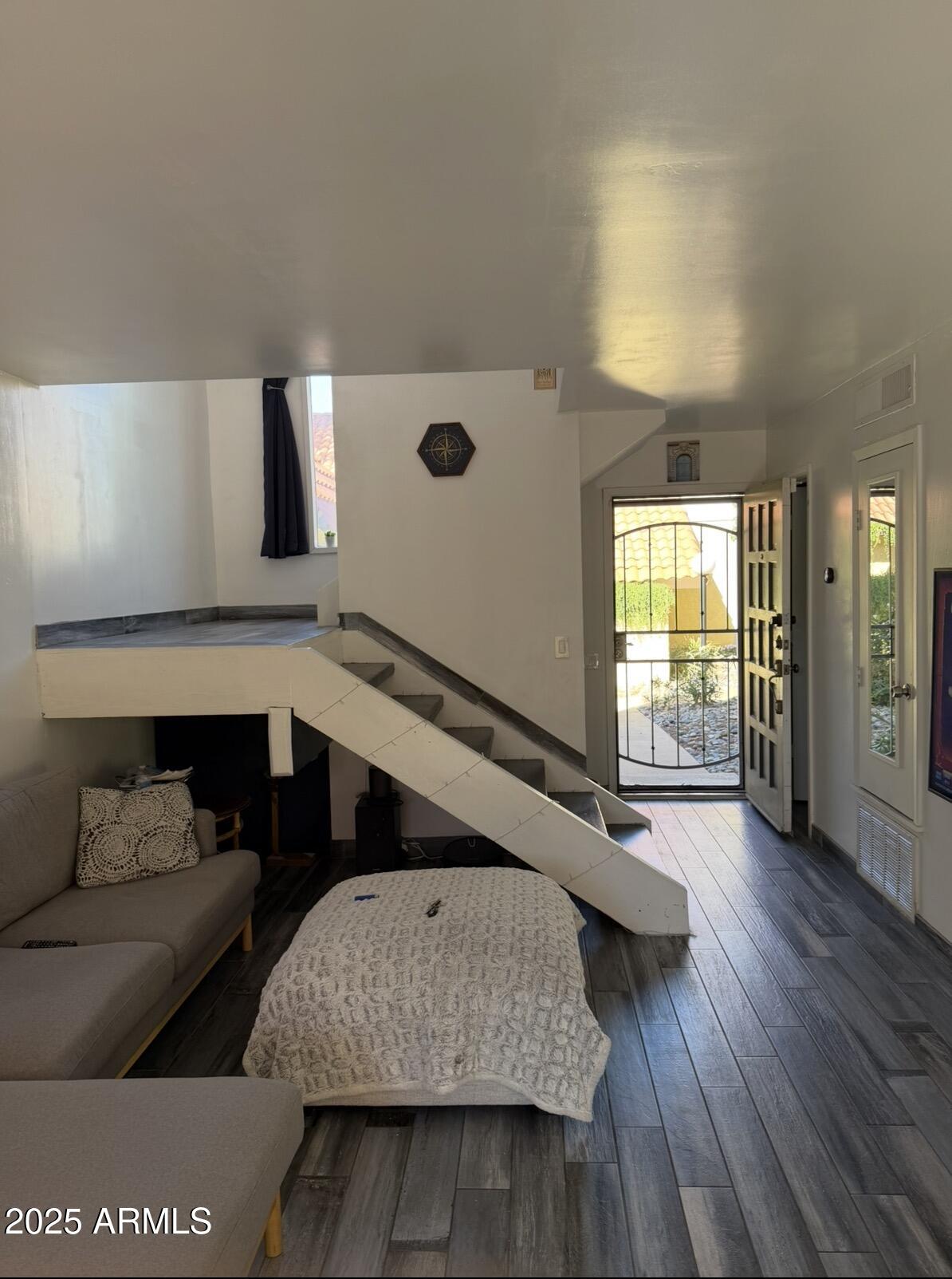 Homes for Sale in Queen Creek Arizona 2 1012 E Highland Avenue