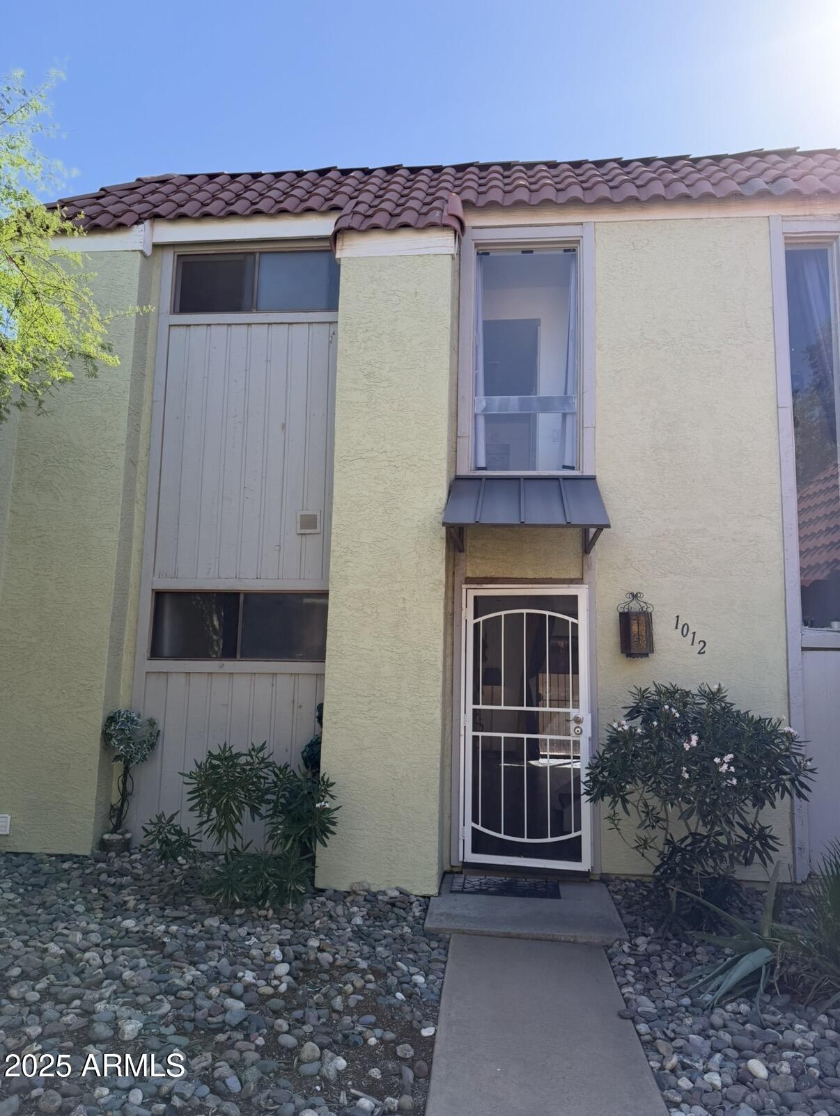 Homes for Sale in Queen Creek Arizona 1 1012 E Highland Avenue