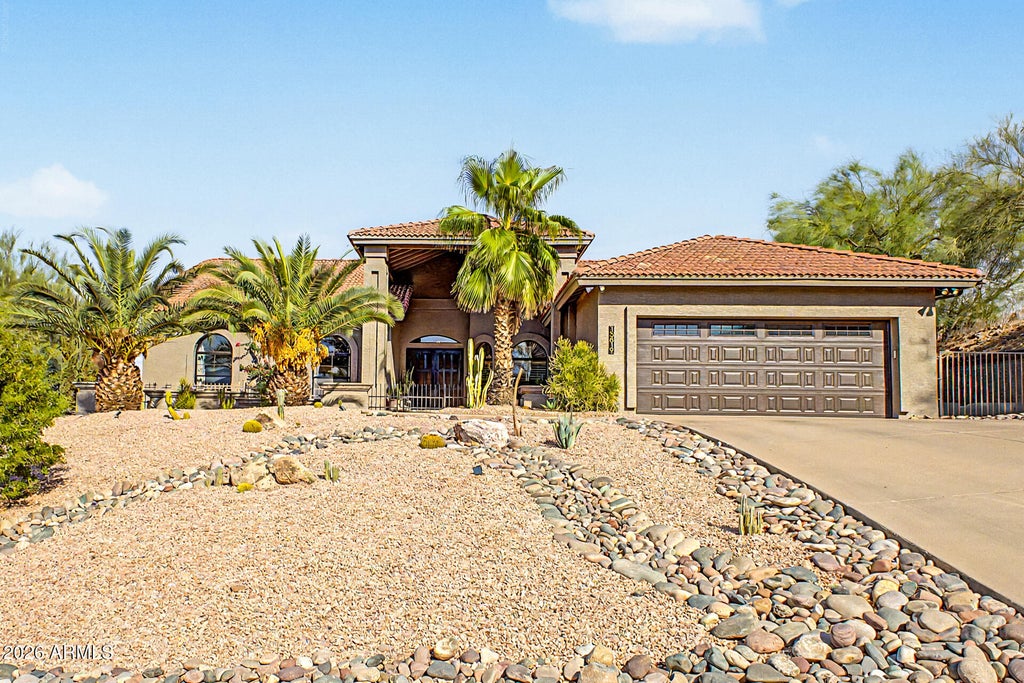 Photo of 13819 N Arrowweed Drive, Fountain Hills, AZ 85268 (MLS # 7072908)