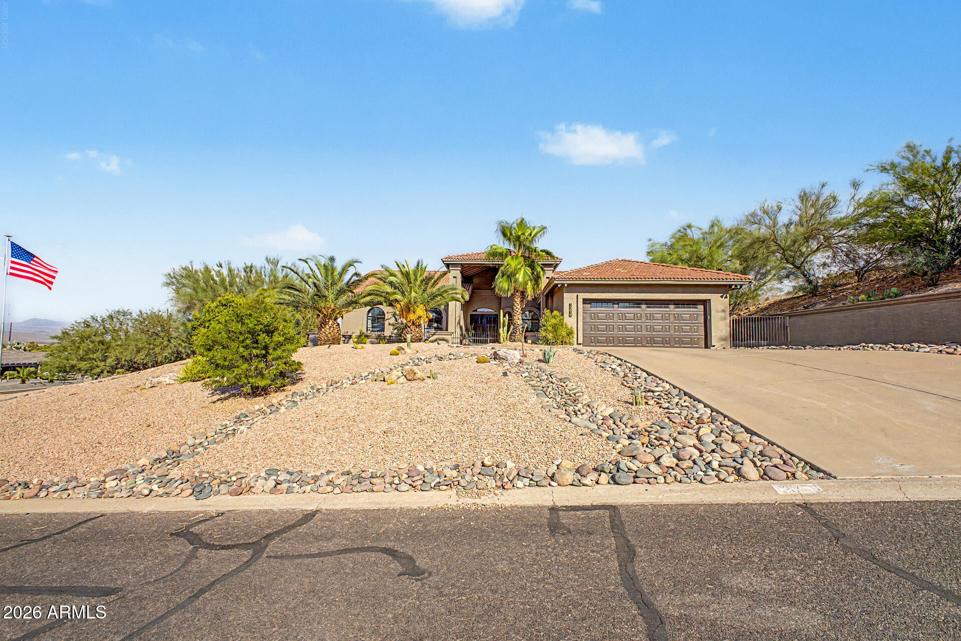 13819 N ARROWWEED Drive