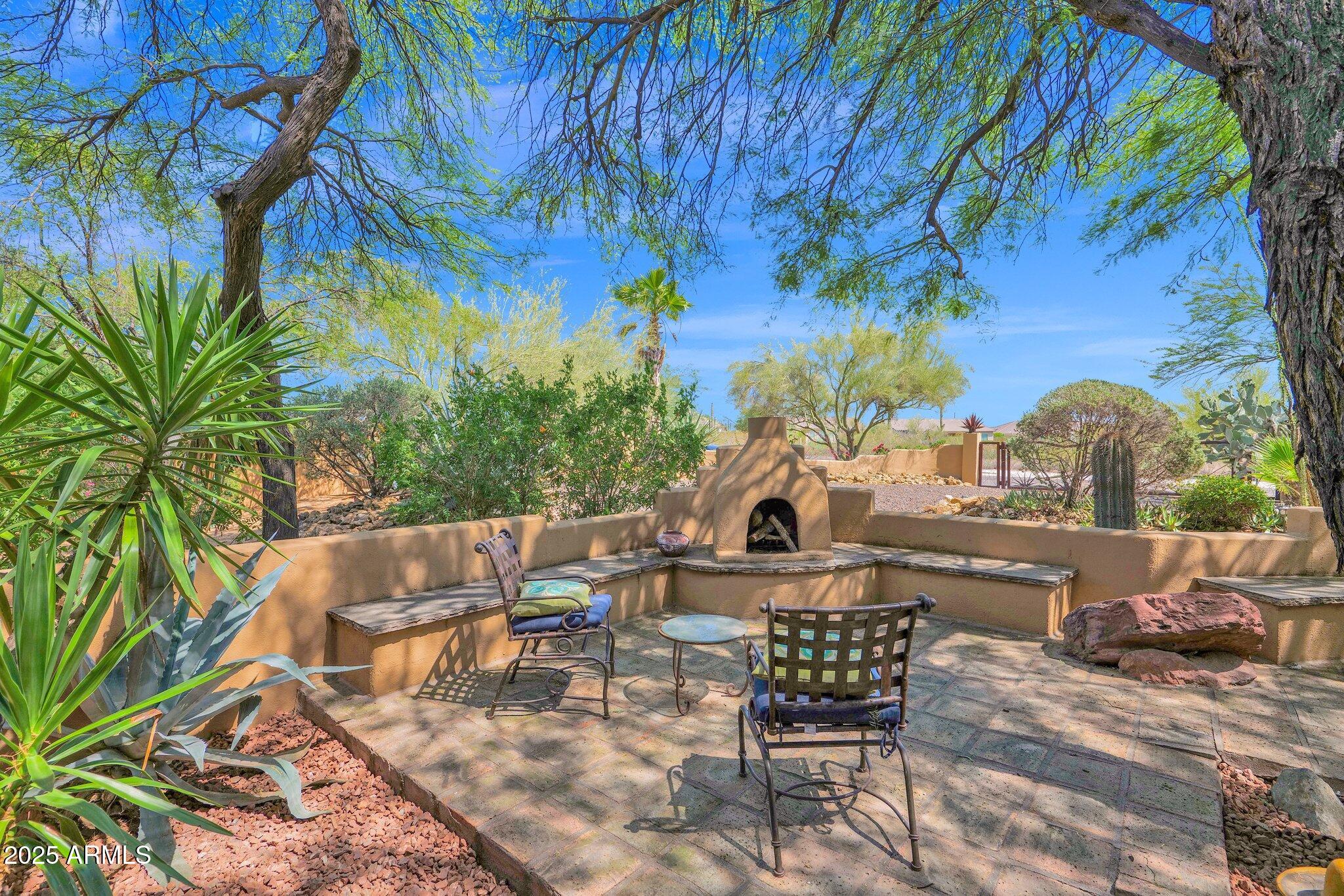 6310 E DOVE VALLEY Road