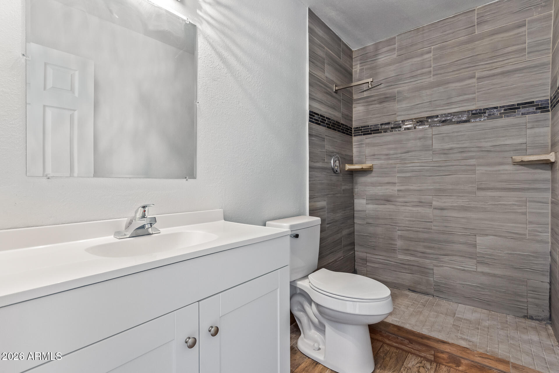 3526 W DUNLAP Avenue 150