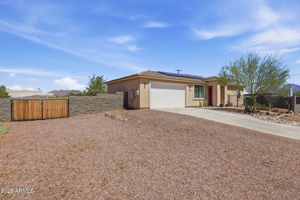Photo of 11546 E 4th Avenue, Apache Junction, AZ 85120 (MLS # 7011093)