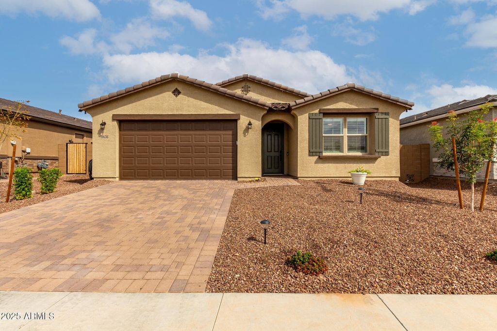 Photo of 19656 W Cambridge Avenue, Buckeye, AZ 85396 (MLS # 6921922)