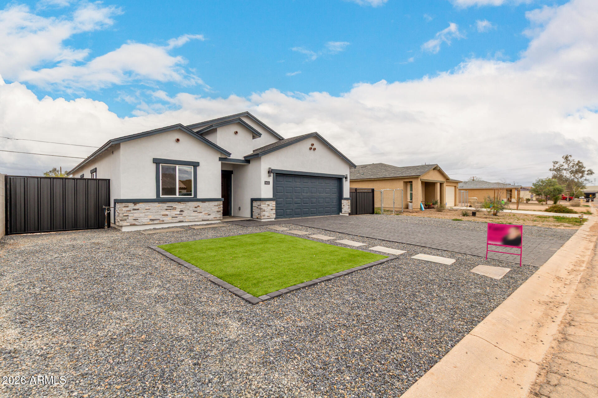 9455 W PINEVETA Drive