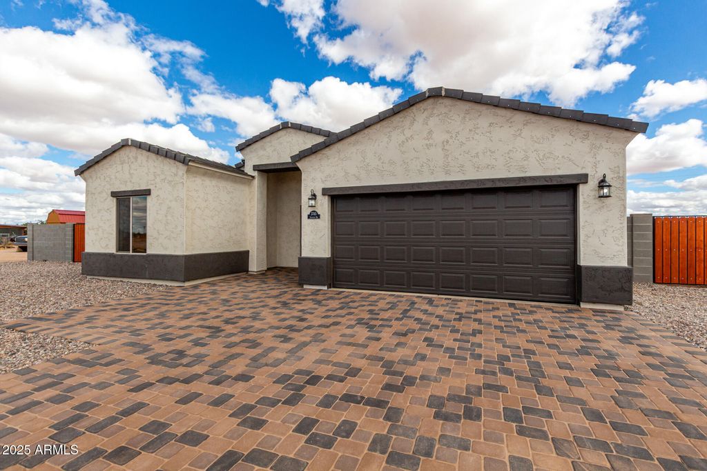 Photo of 4070 N Golden Street, Eloy, AZ 85131 (MLS # 6887044)