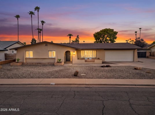 1329 E FOUNTAIN ST, MESA, AZ 85203 - Image b1f87acca612fc3df00a1bd5e3fece65/1463124645