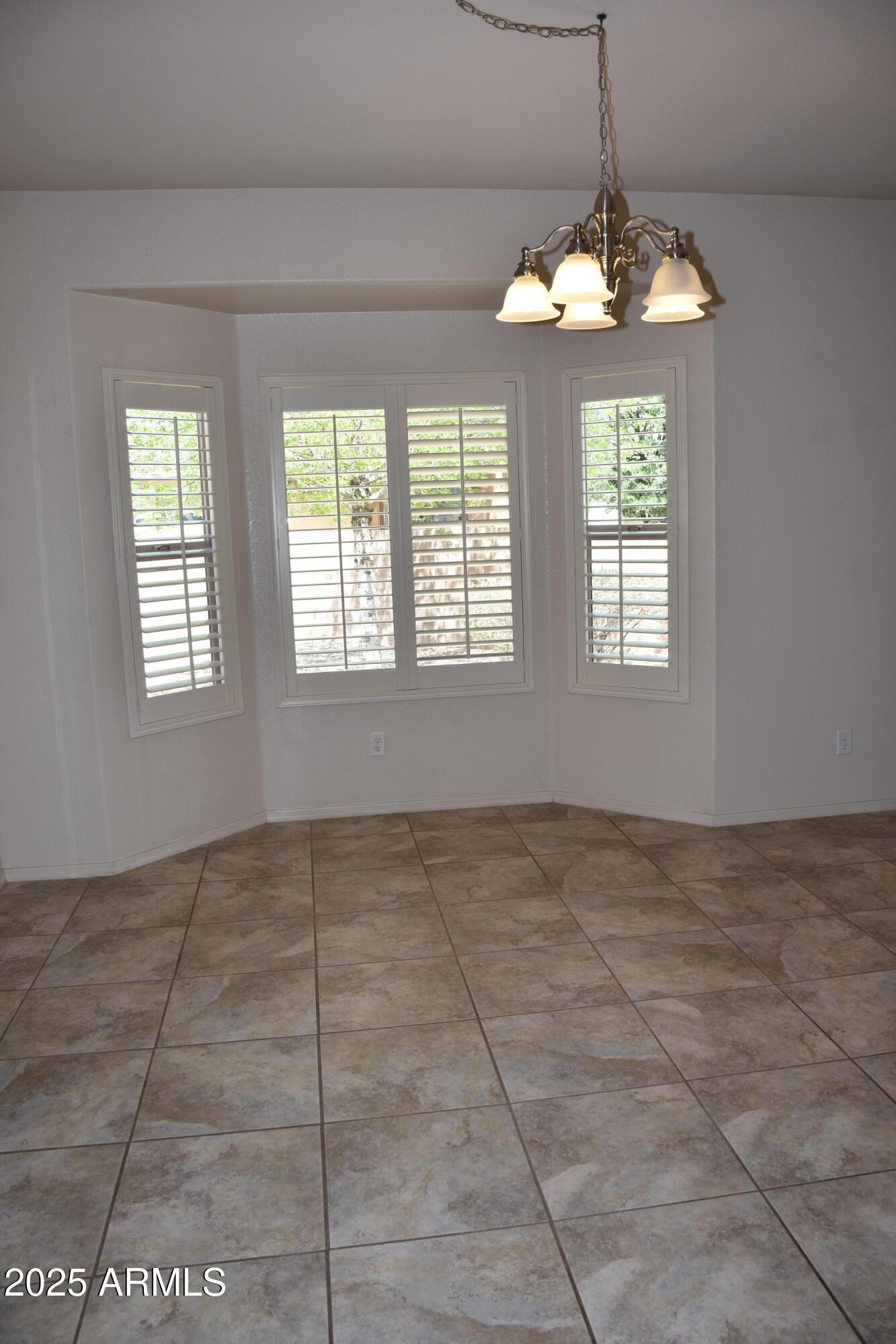 RETREAT PHASE 1 - Residential Lease