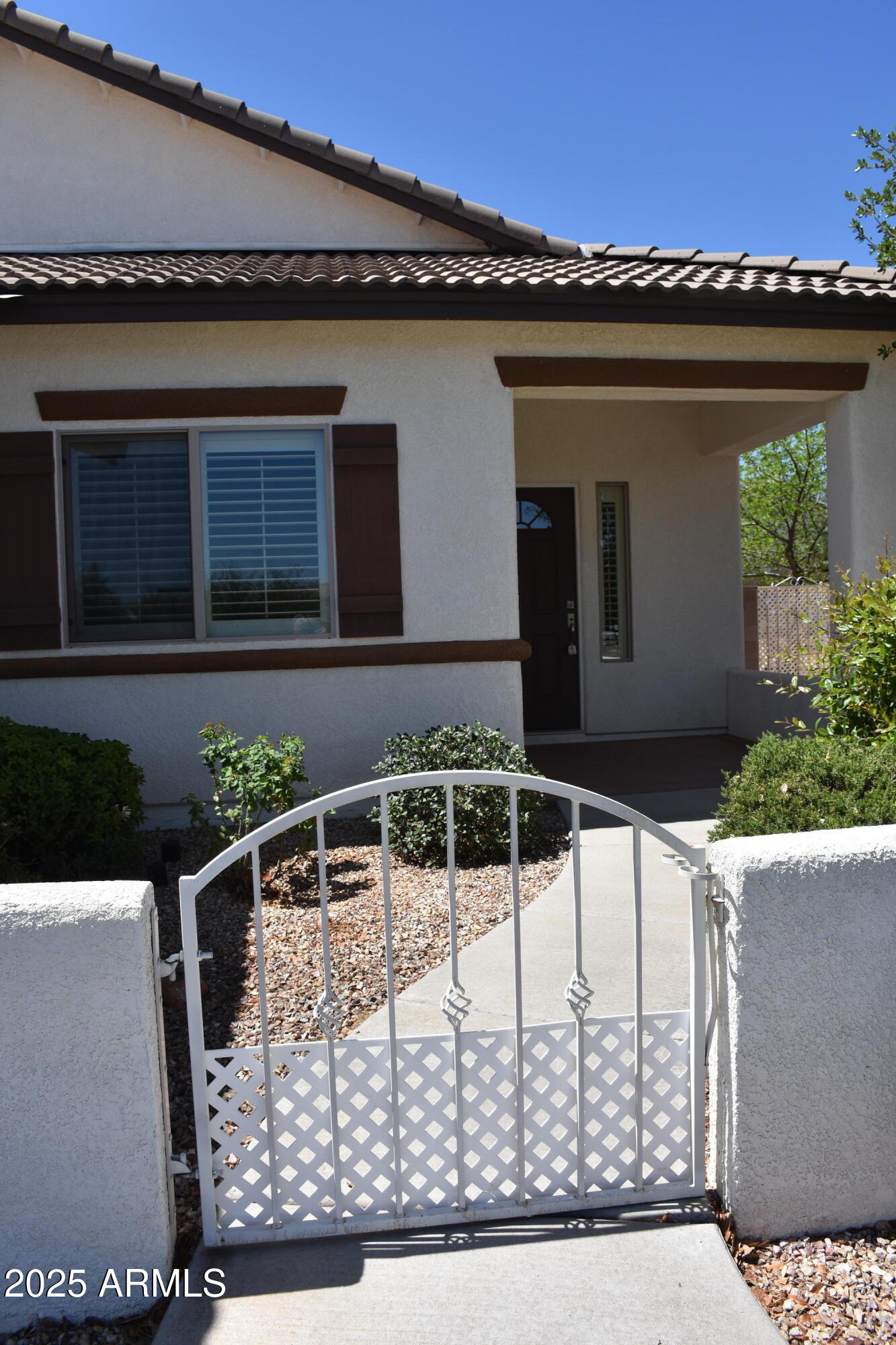 RETREAT PHASE 1 - Residential Lease