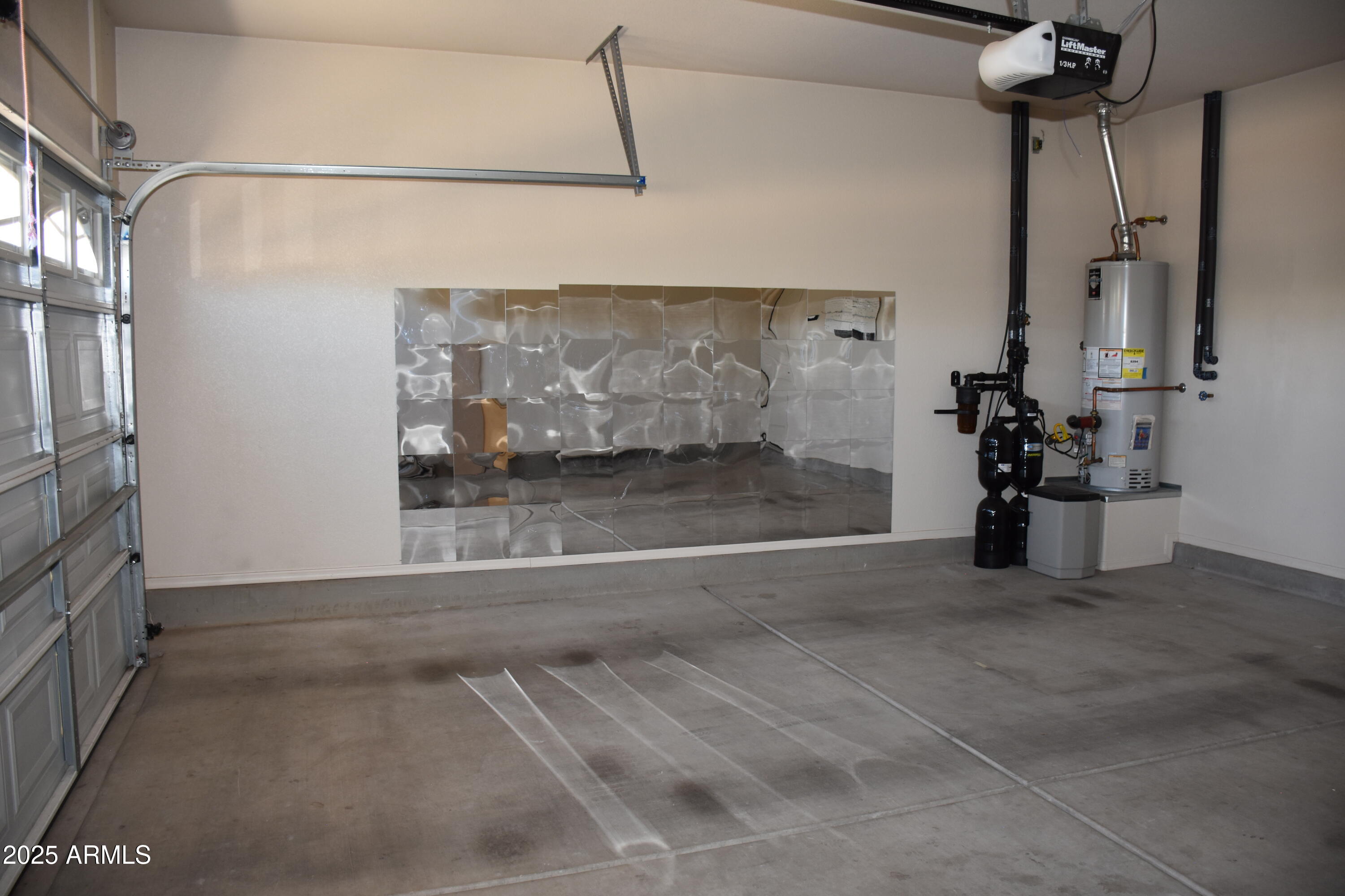RETREAT PHASE 1 - Residential Lease